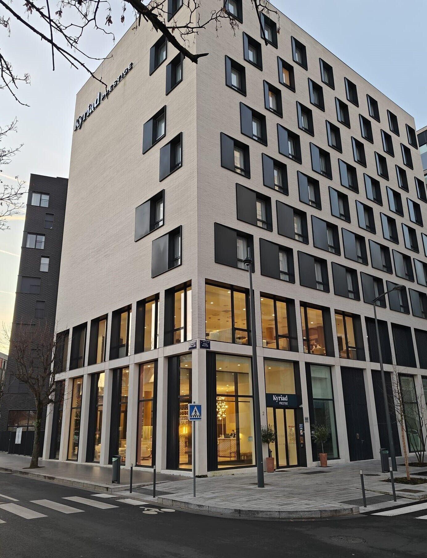 Vista Exterior Kyriad Prestige Asnieres-sur-seine
