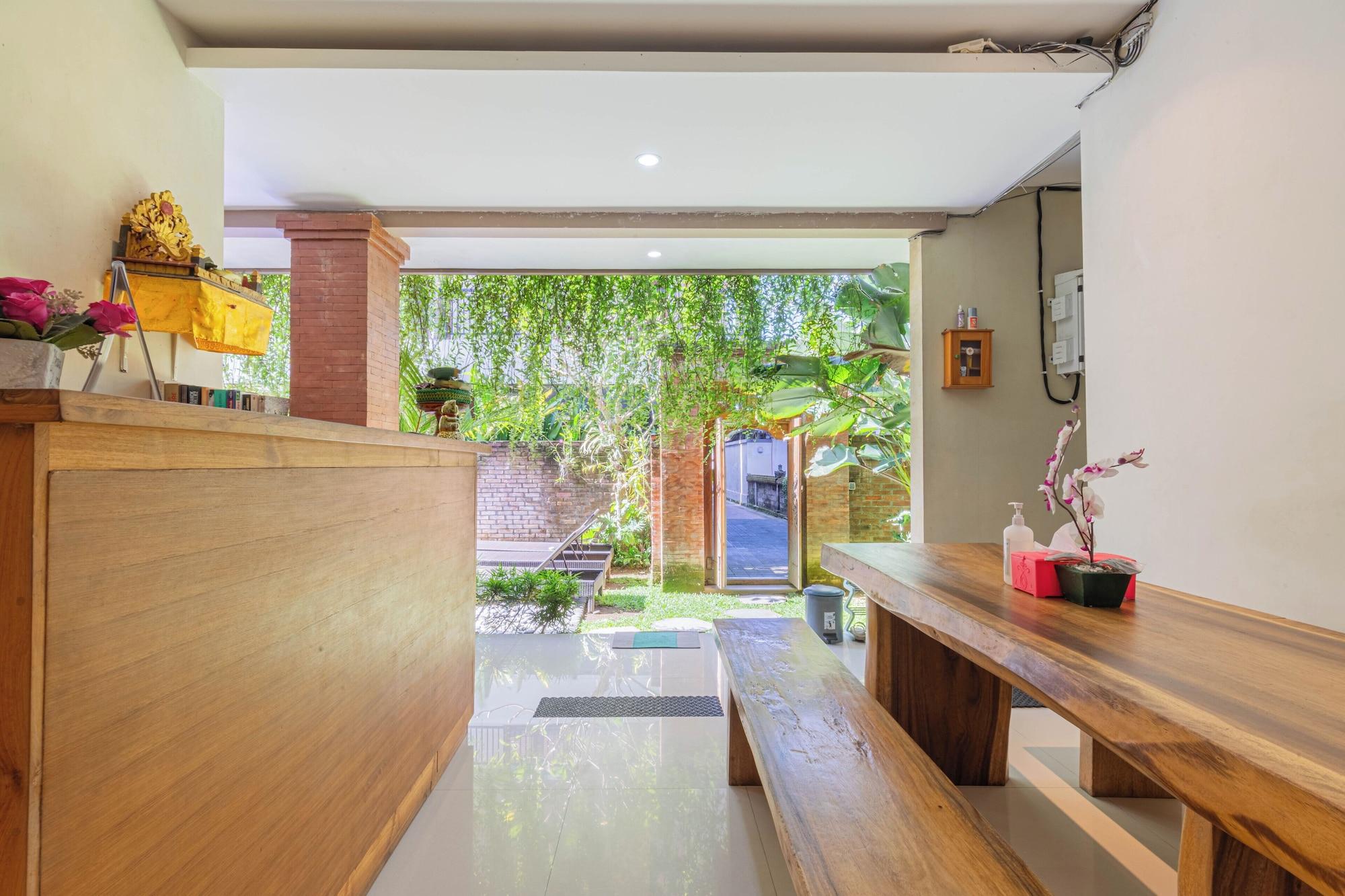 Vista Lobby Komala Homestay by ecommerceloka