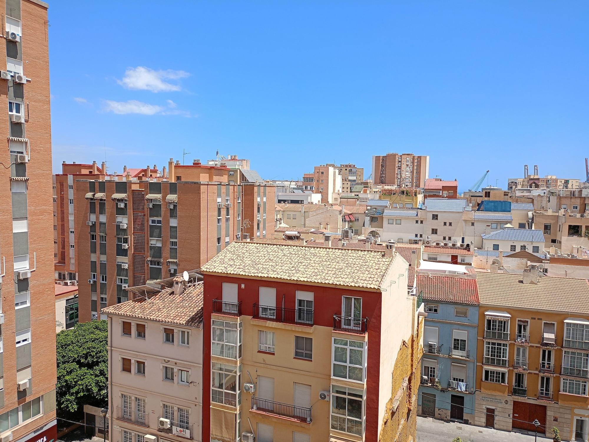 Vista Exterior Angosta Host