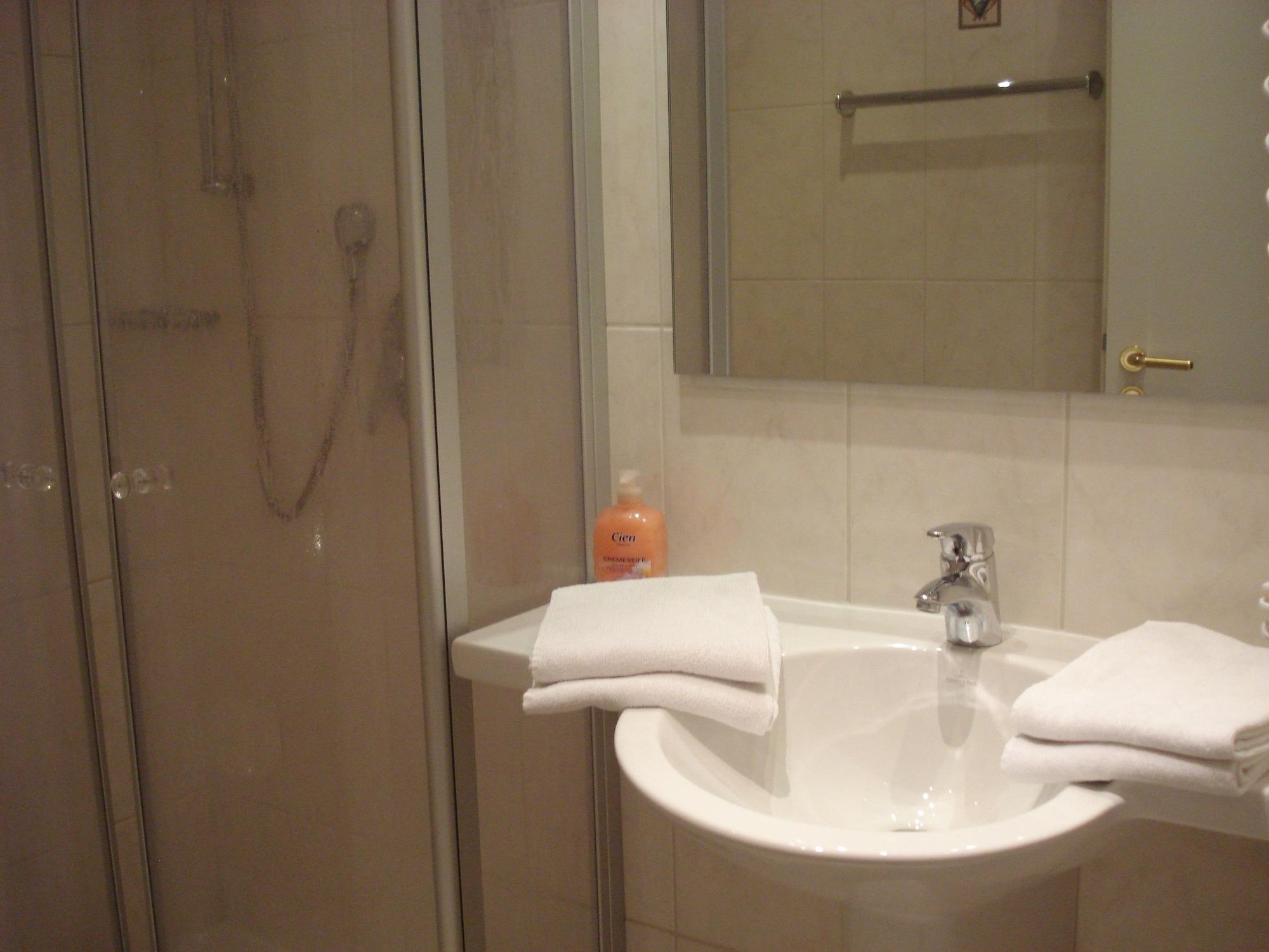Equipamiento de Habitación Eifel Hotel Lamberty