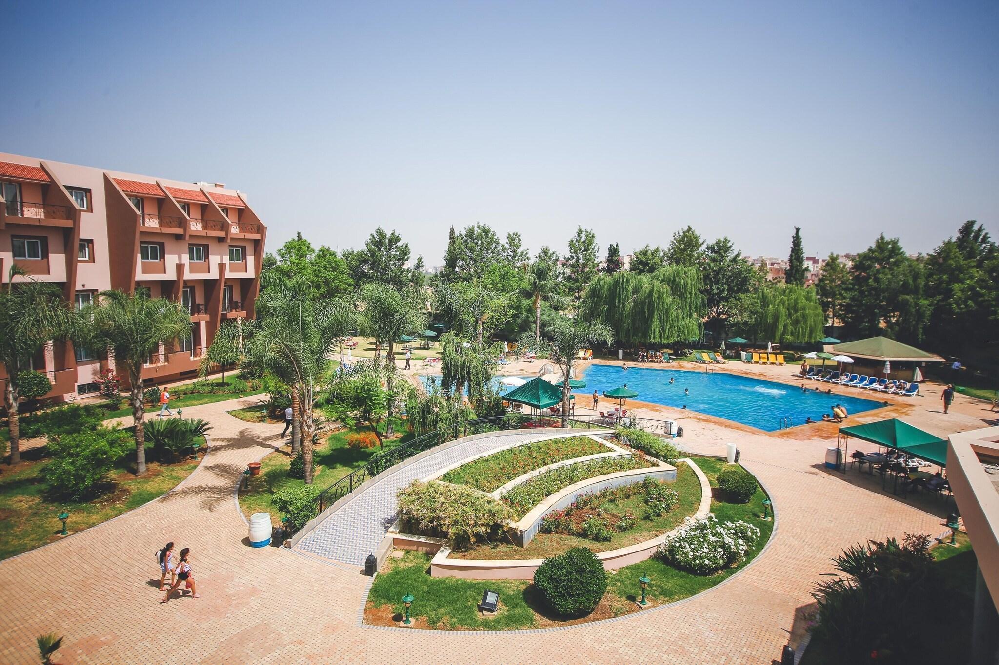 Vista Exterior Hotel Menzeh Dalia