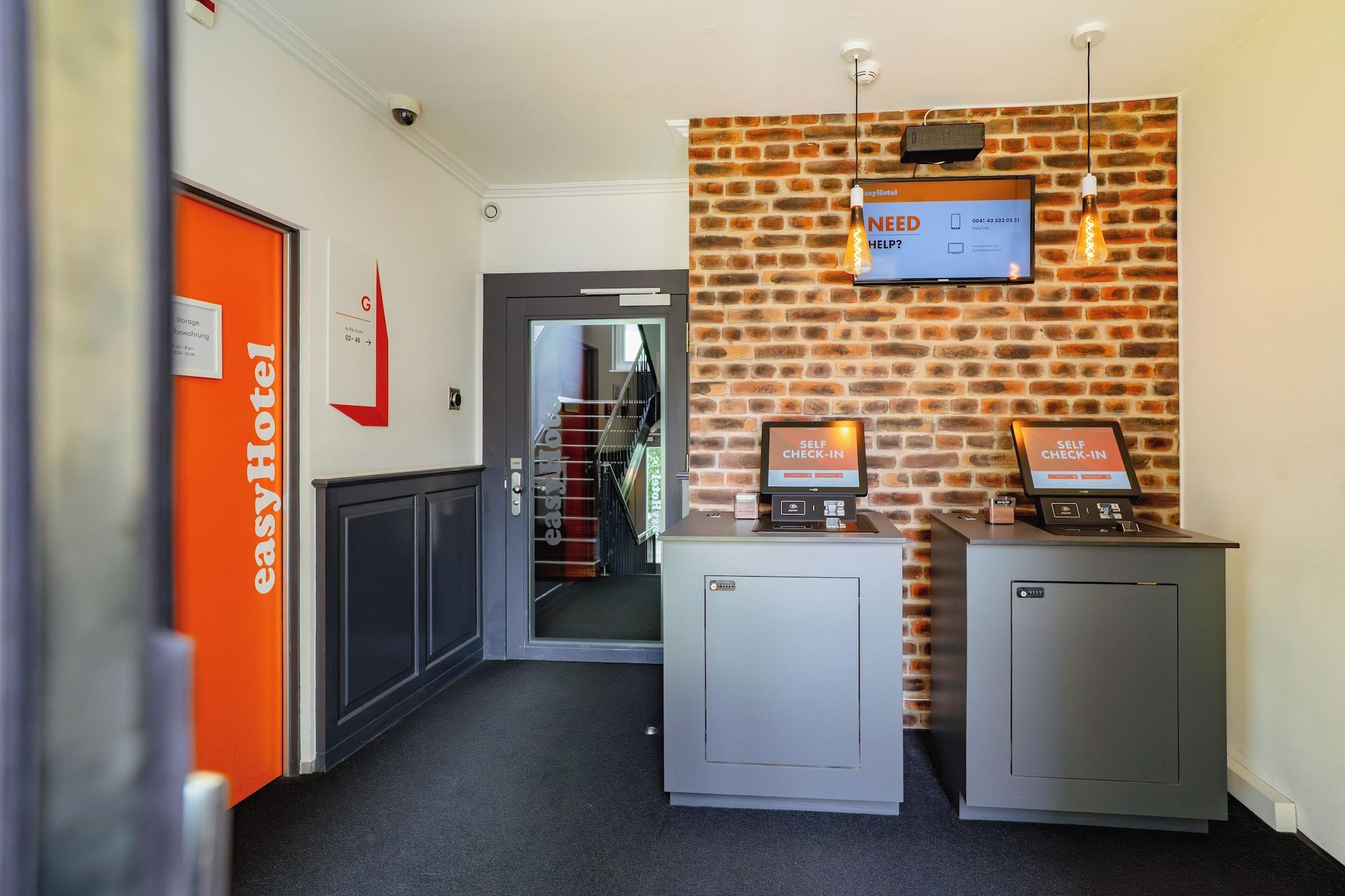 Vista Lobby easyHotel Zürich City Centre