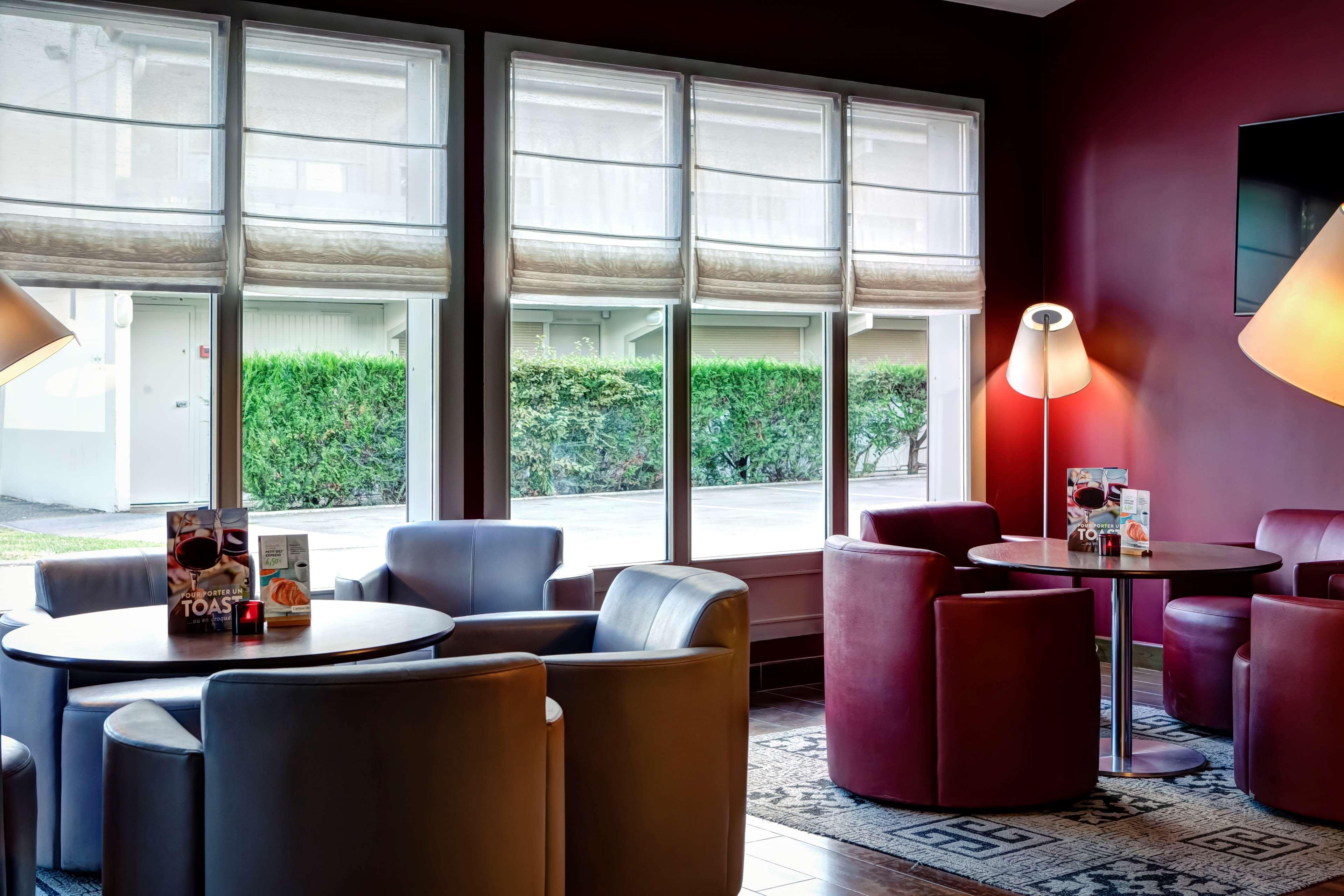 Bar/Salón Campanile Evry Ouest - Corbeil Essonnes