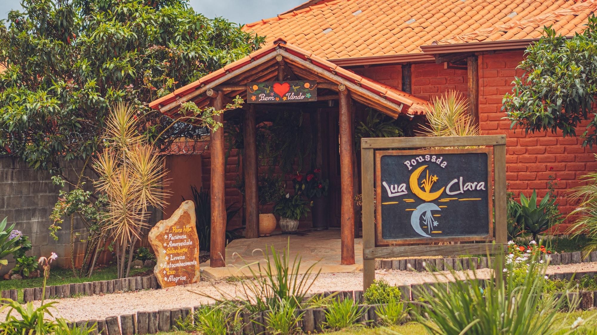 Vista Exterior Pousada Lua Clara