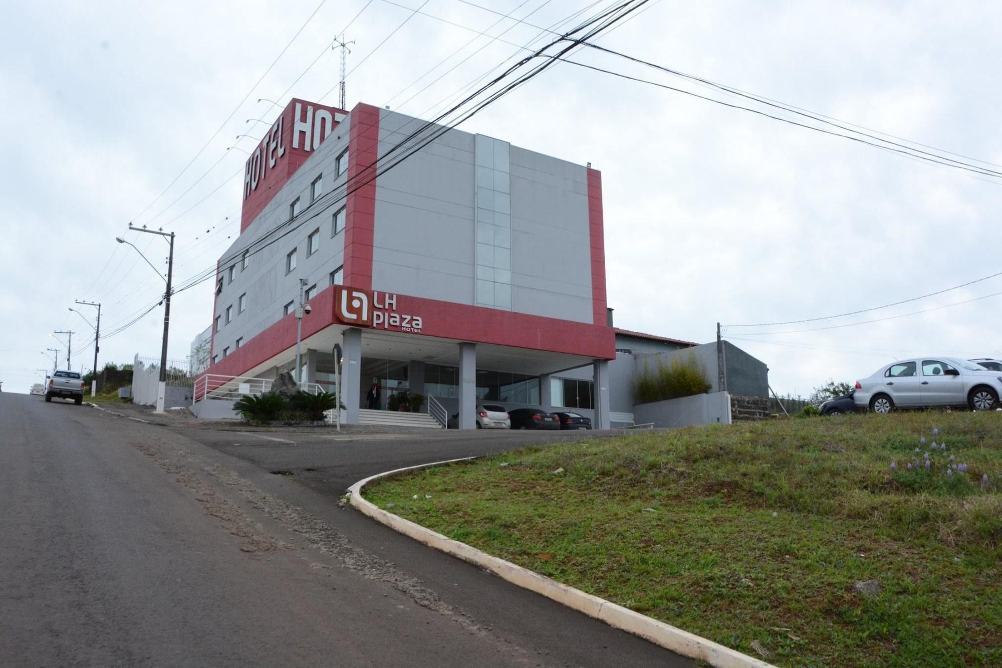 Vista Exterior LH Plaza Hotel