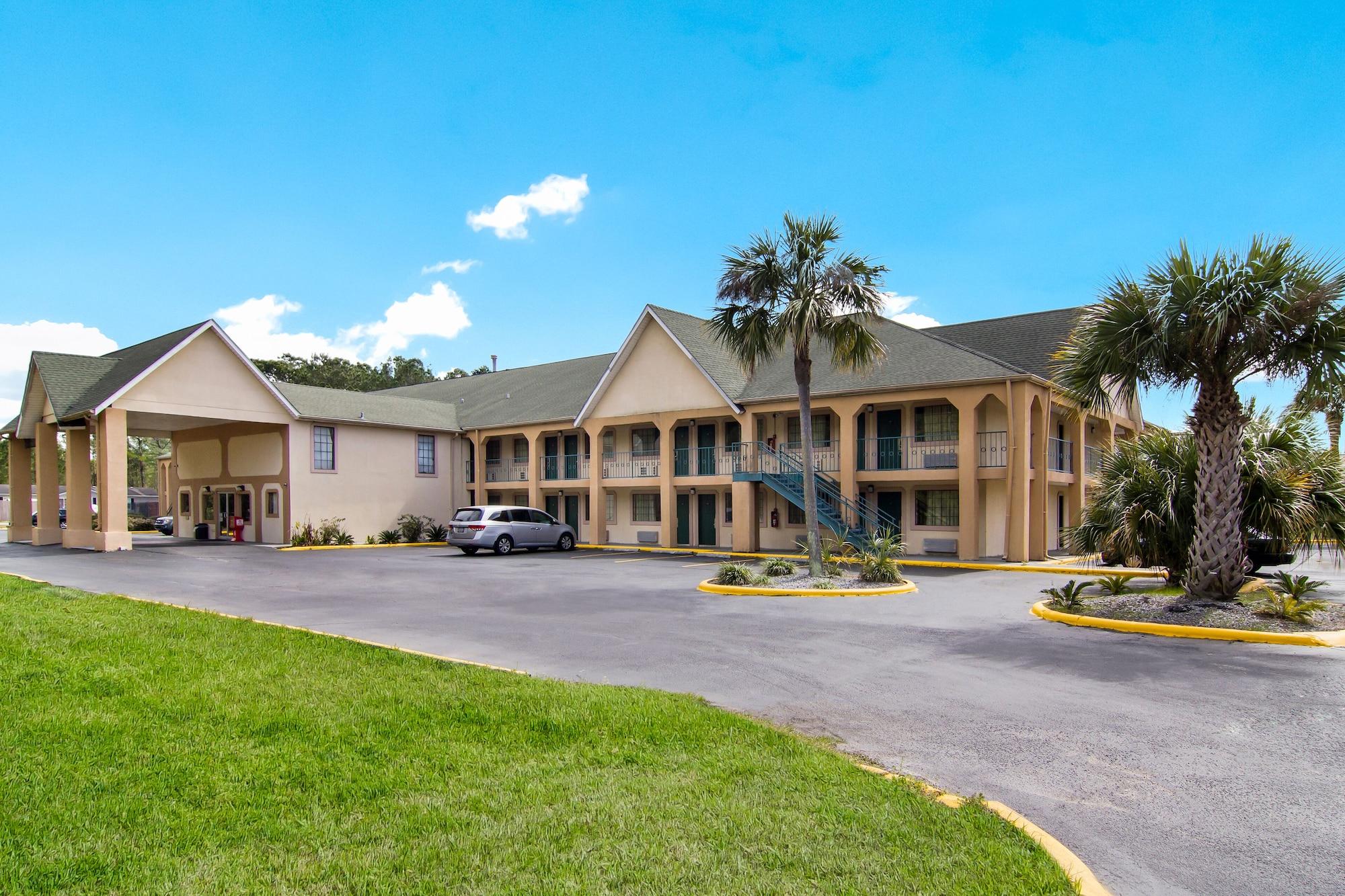 Vista Exterior Americas Best Value Inn Darien