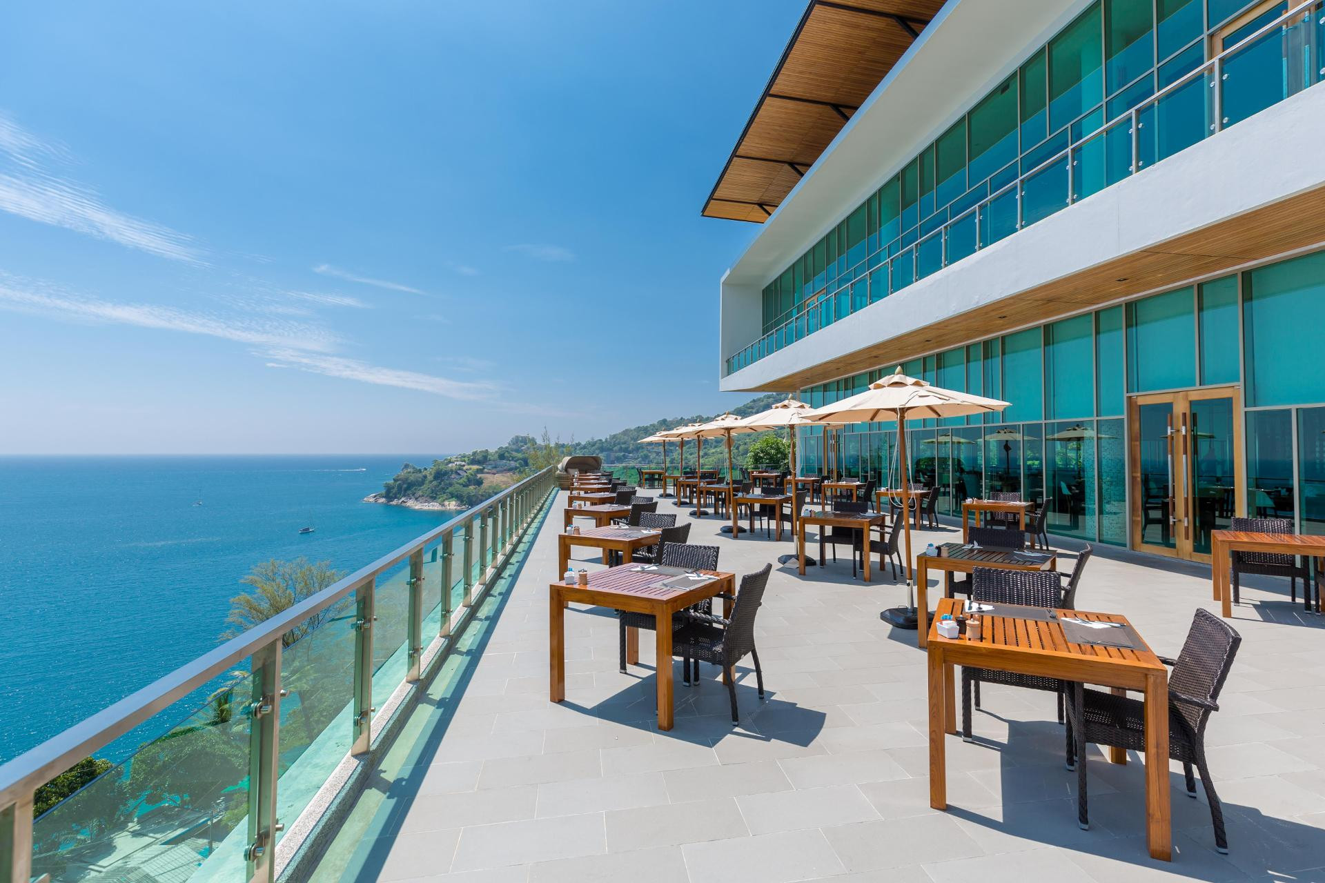 Restaurant Wyndham Grand Phuket Kalim Bay