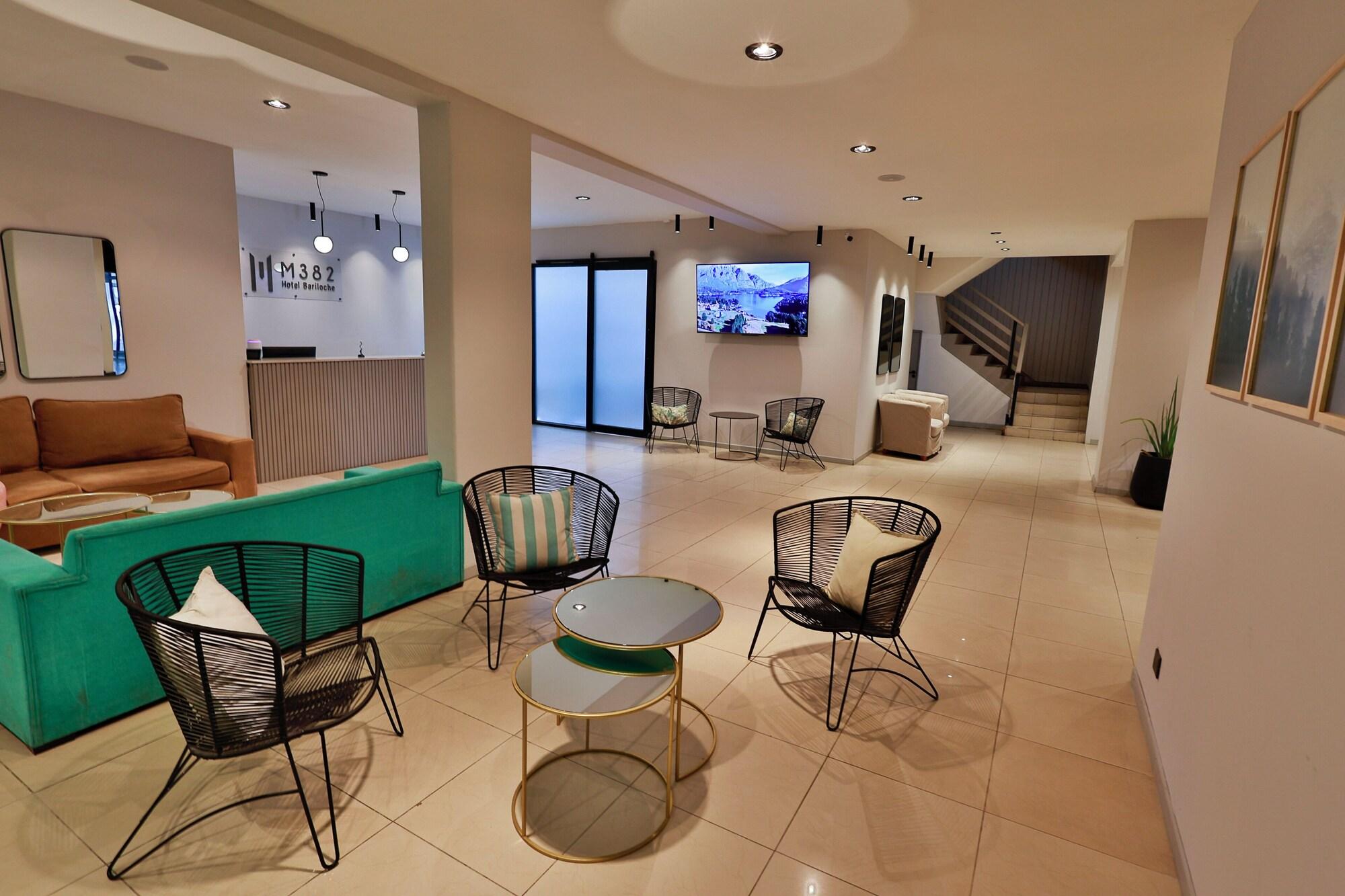 Sala de Reuniones M382 Hotel Bariloche