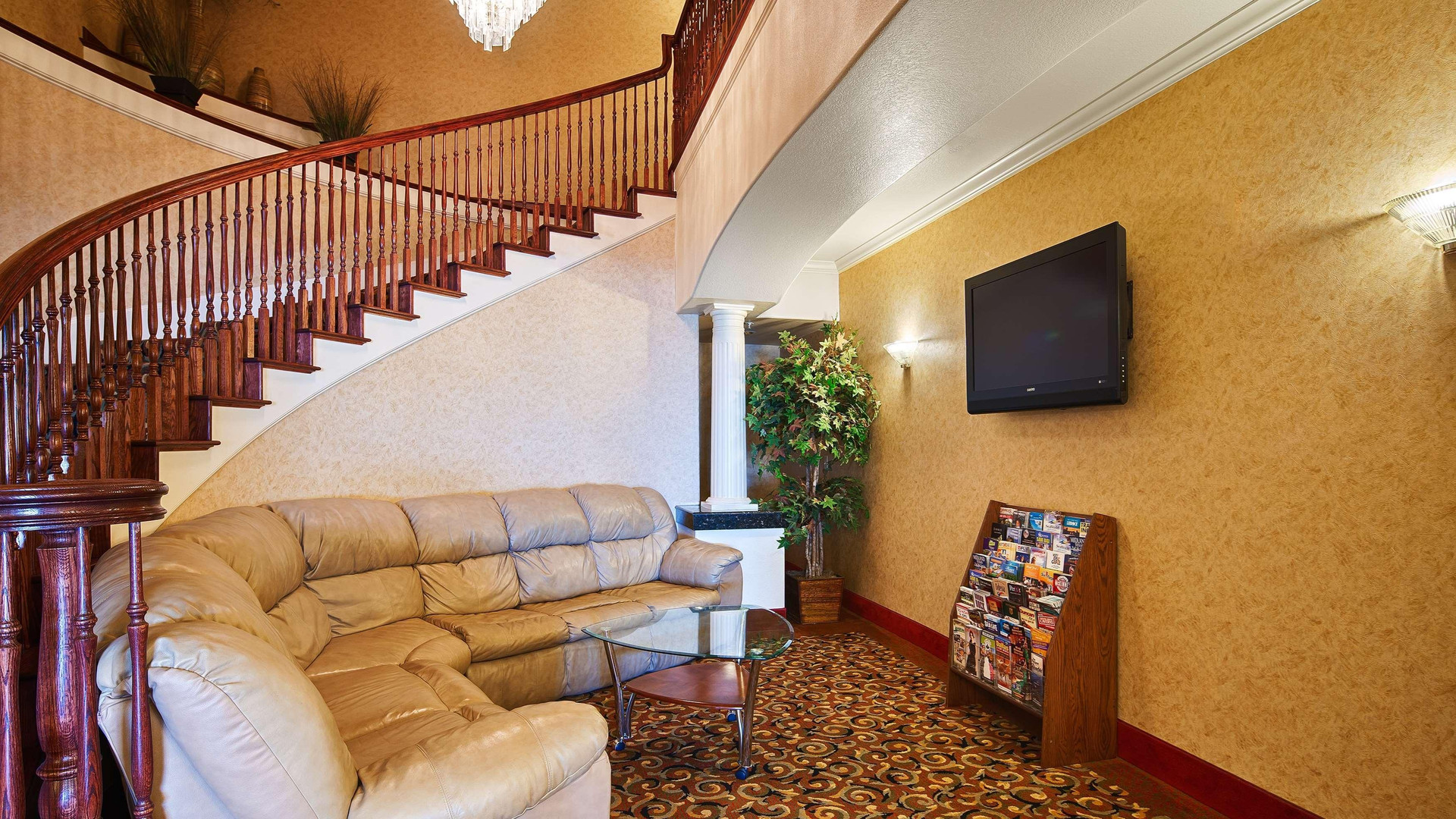 Vista Lobby Best Western Henrietta Inn & Suites