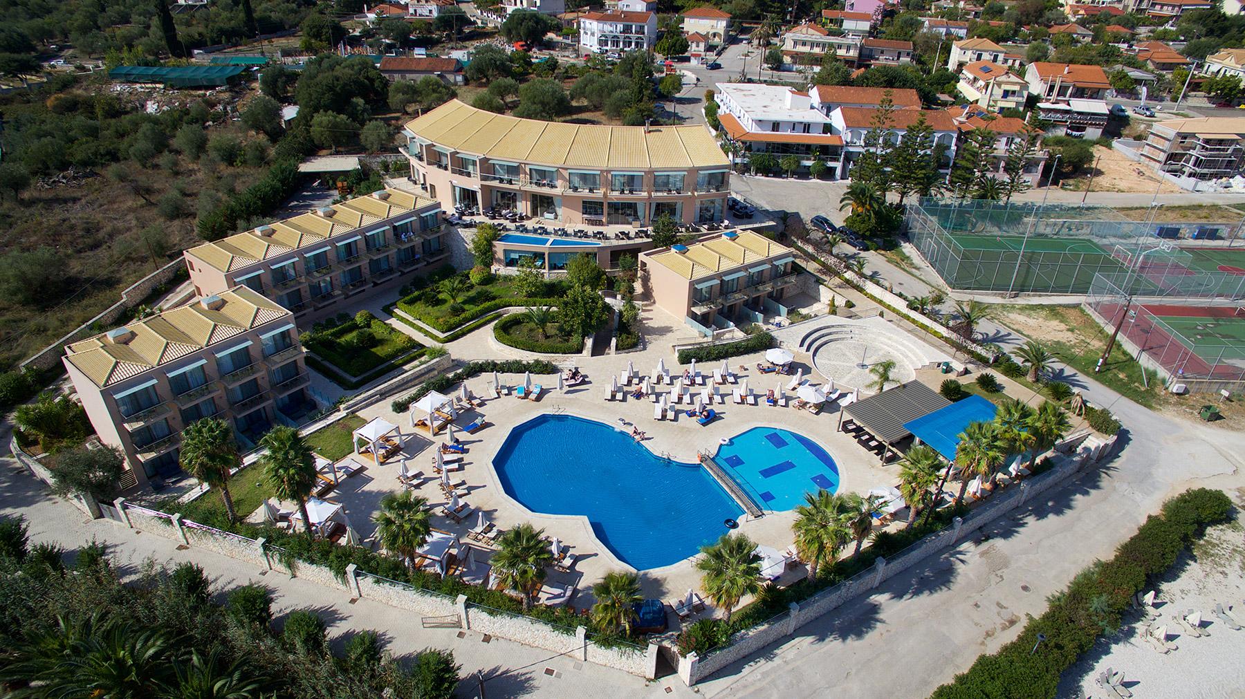 Vista Exterior Ionian Emerald Resort