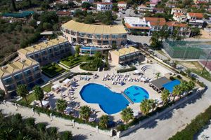 Alojamiento - Ionian Emerald Resort