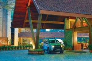 Alojamiento - Uday Suites