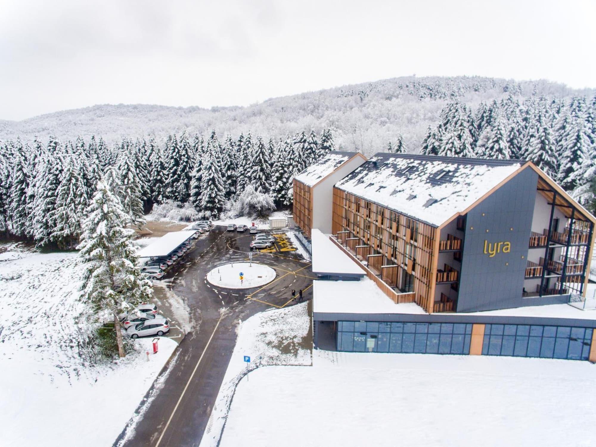 Vista Exterior Lyra Hotel Plitvice