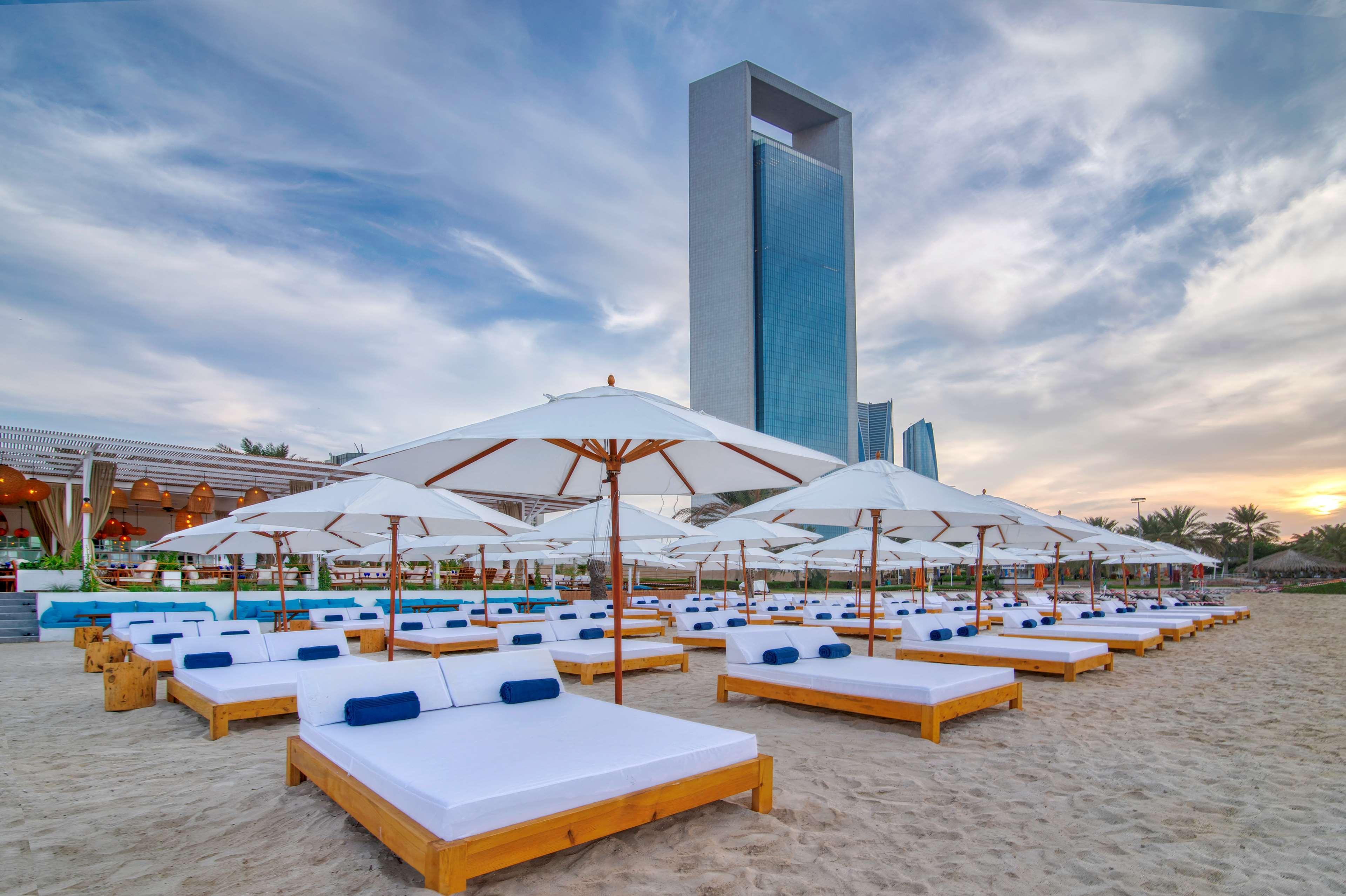 Playa Radisson Blu Hotel & Resort, Abu Dhabi Corniche