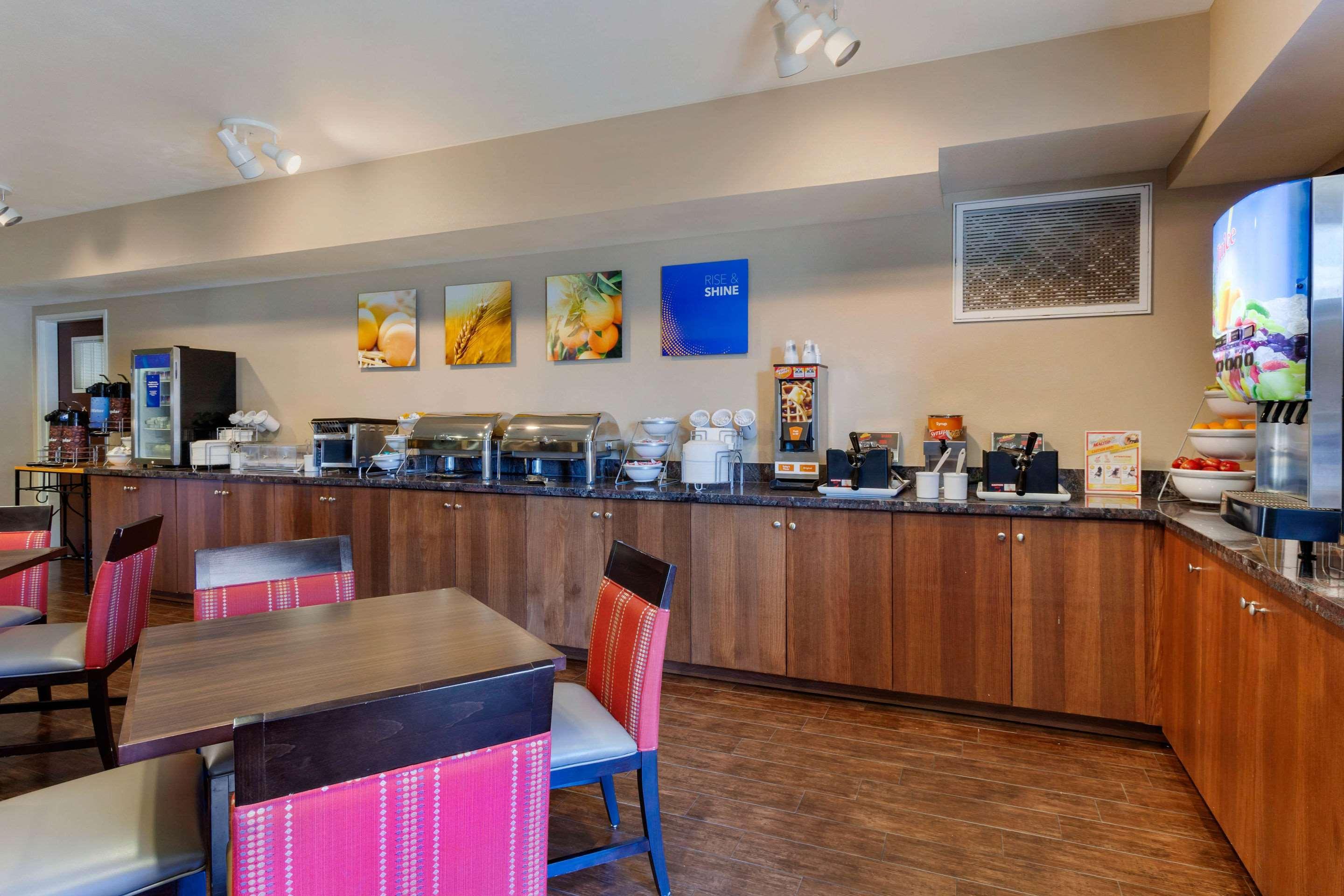 Restaurant Comfort Inn & Suites Page at Lake Powell