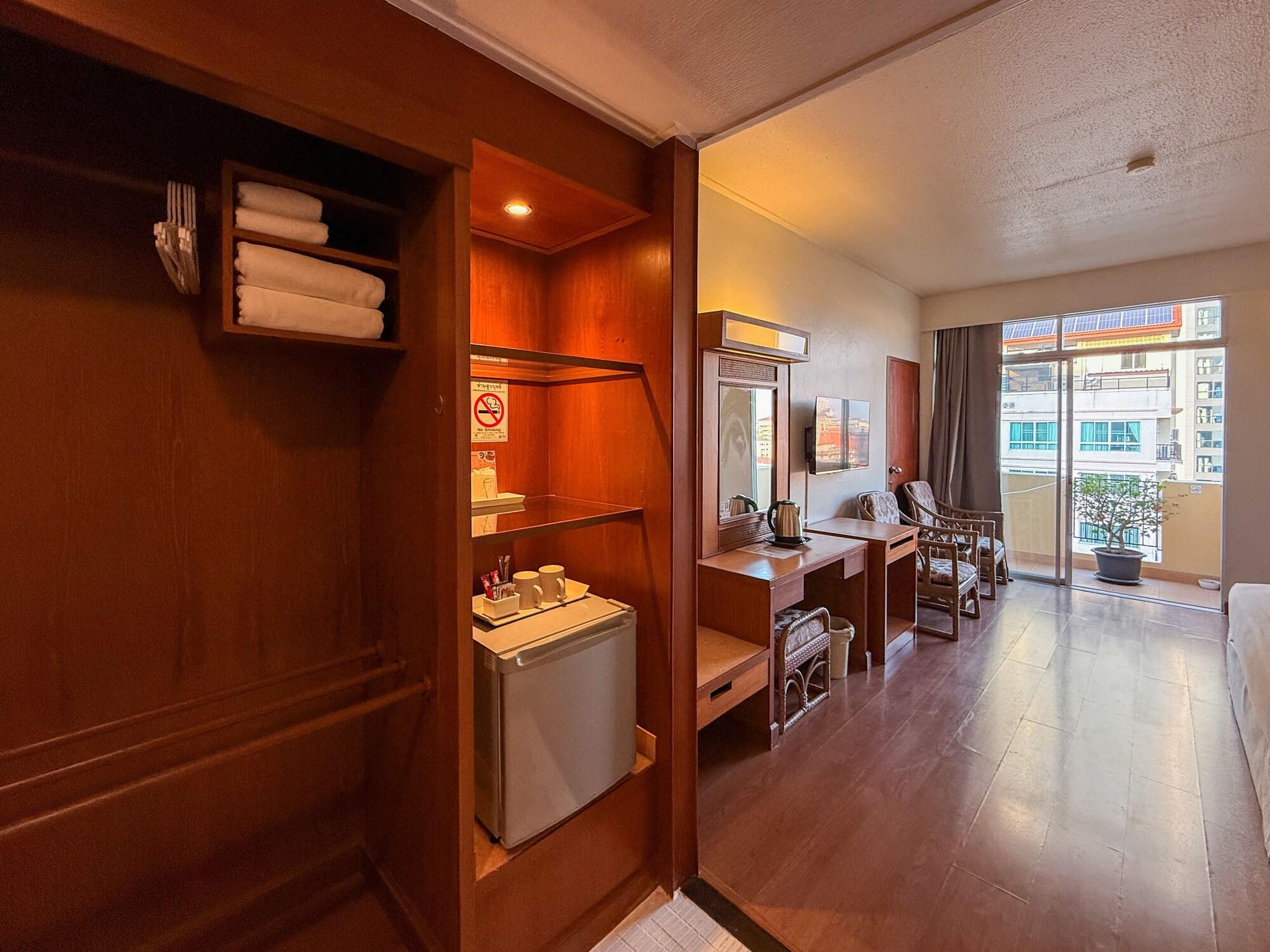 Habitación Golden Beach Hotel Pattaya