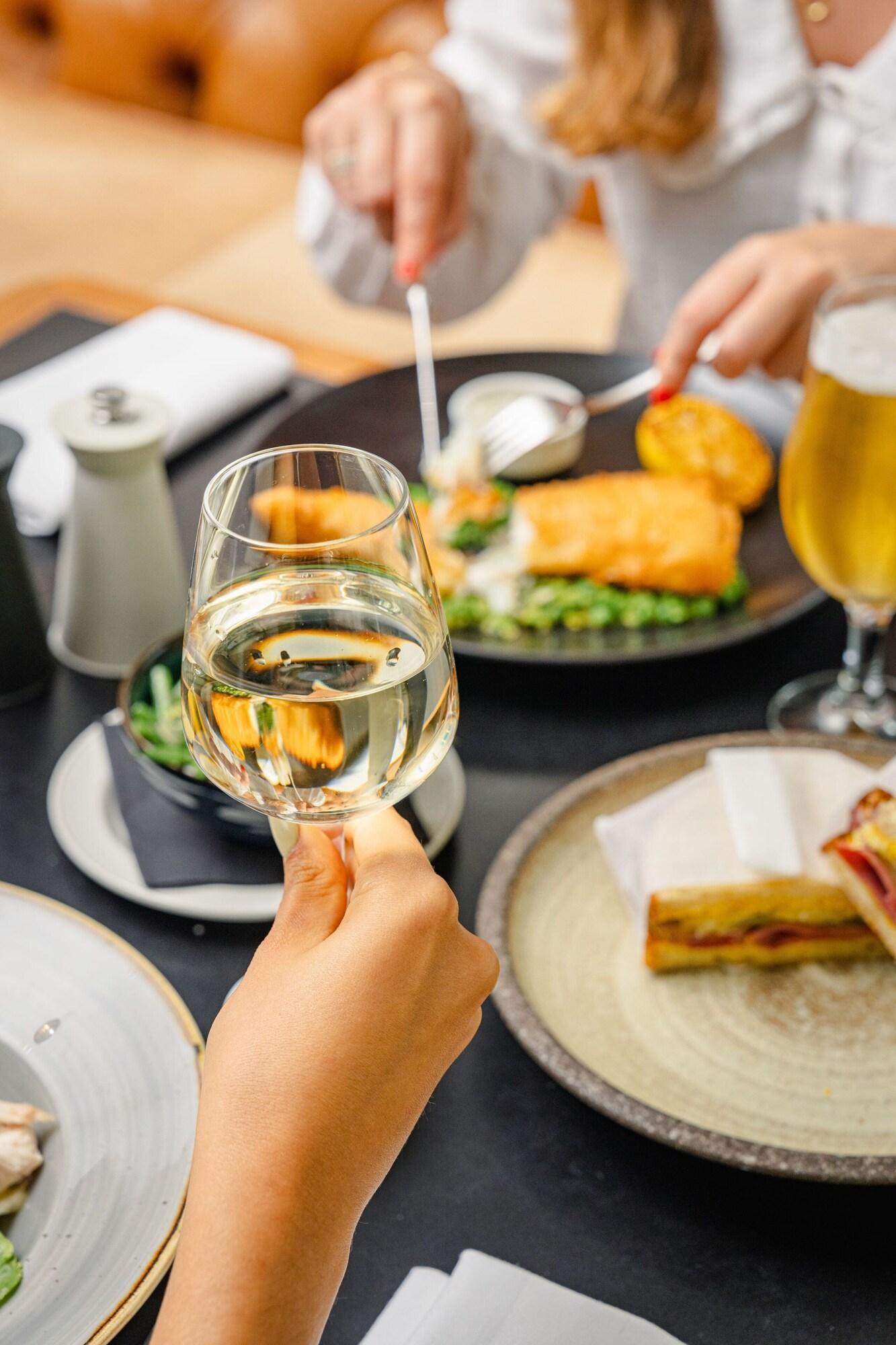 Restaurant South Place Hotel