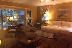 Alojamiento - The Rex Room Suite Overlooking the Forest