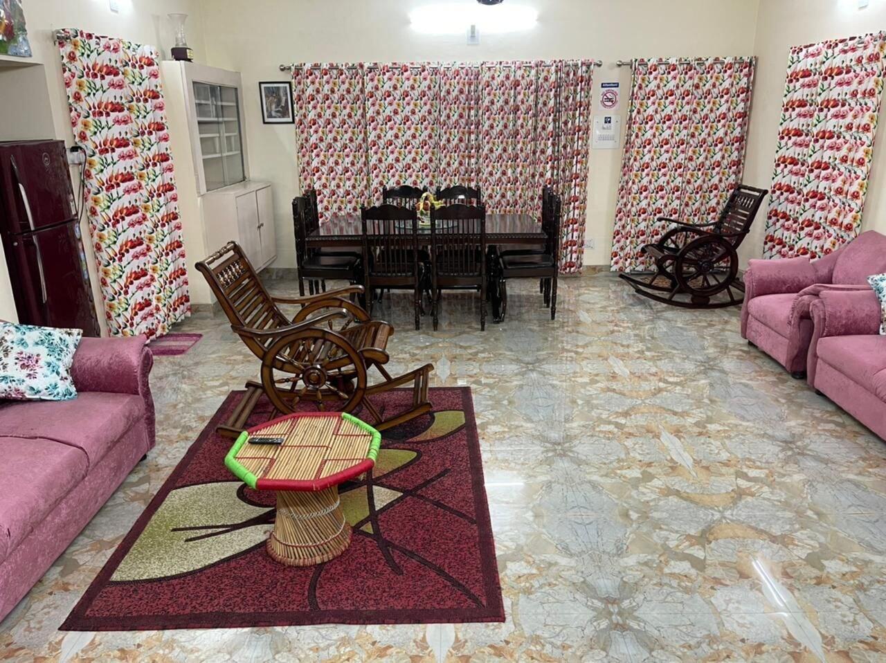 Comodidades del Alojamiento Dhairya Villa Home Away From Home