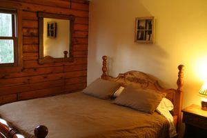 Alquiler Vacacional - Cozy Family Friendly Lake View Home w / Easy Trip to Town & Beach