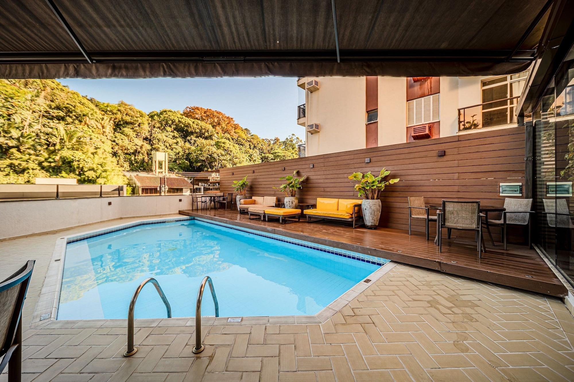 Vista Piscina Hotel Prinz