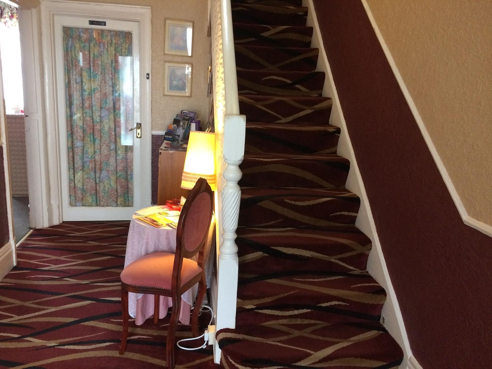 Vista Lobby Arendale Hotel