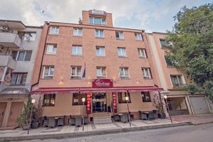 Alojamiento - Victoria Hotel