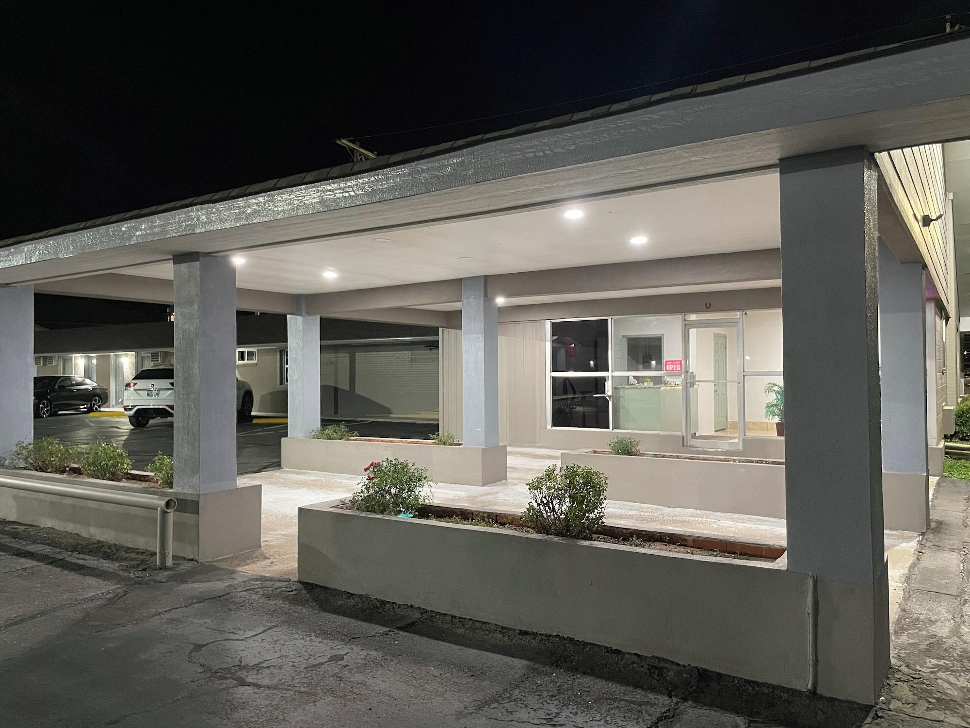 Vista Exterior Budget Inn
