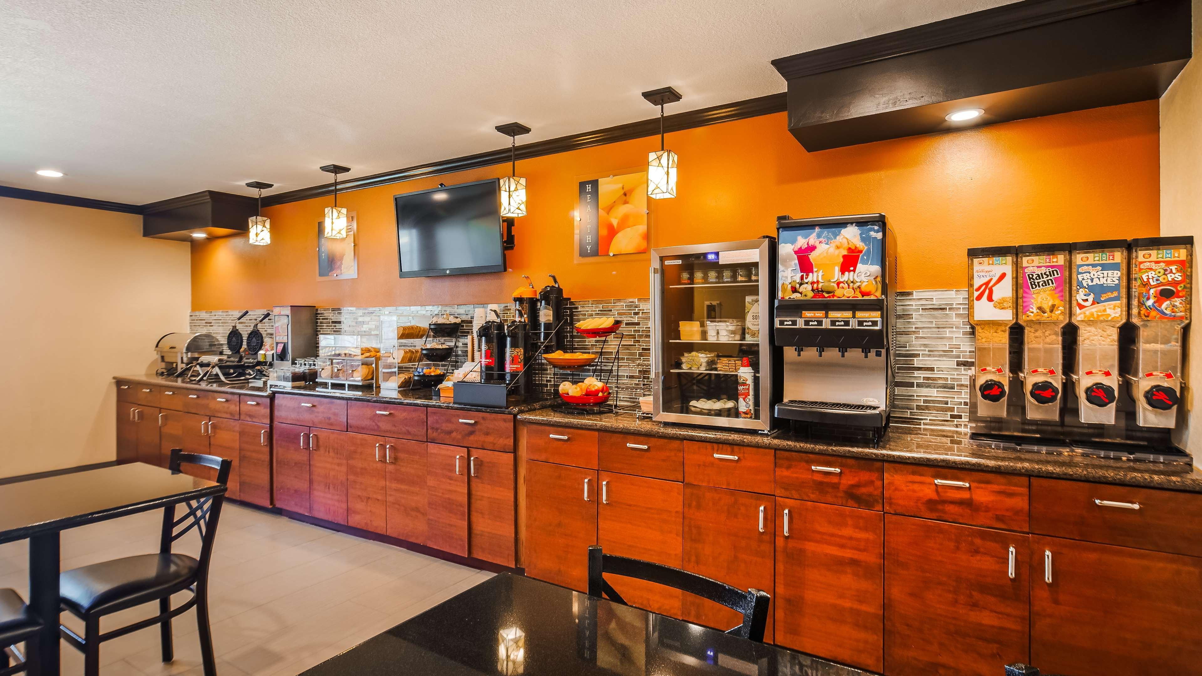 Restaurant Best Western Plus Twin View Inn & Suites