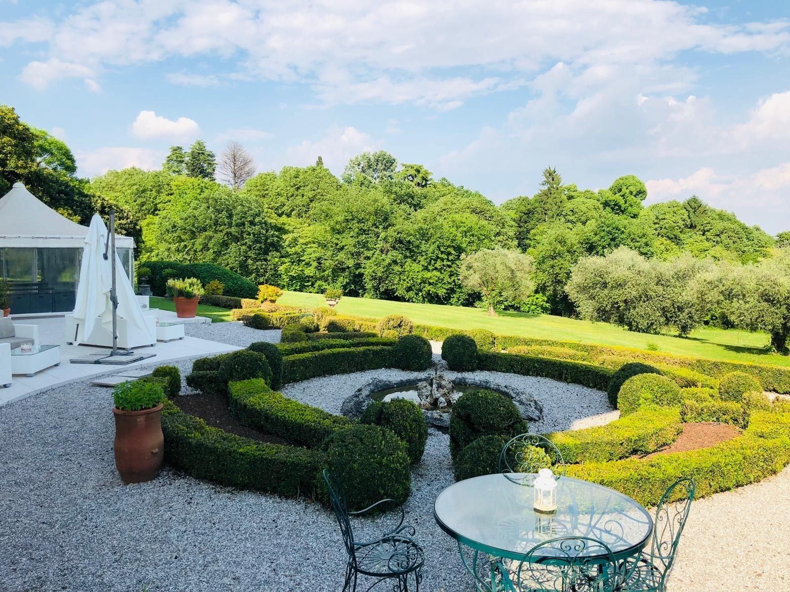 Restaurant Hotel Villa Policreti