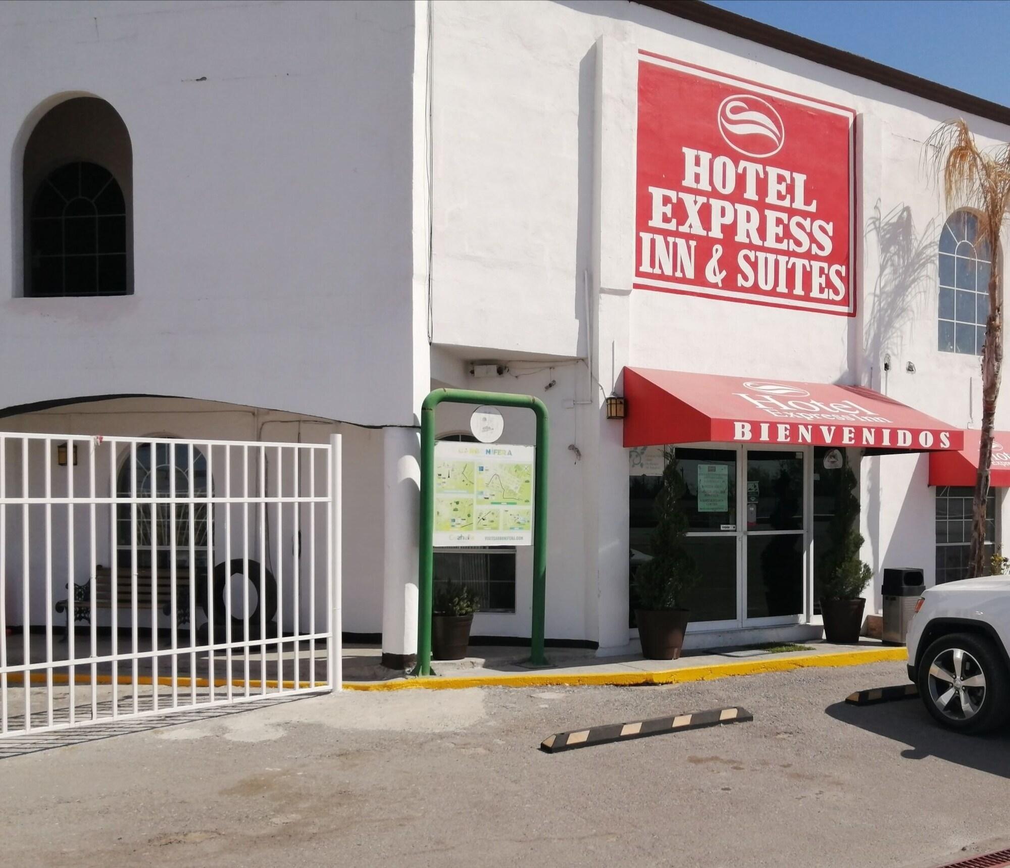 Vista Exterior Hotel Express Inn