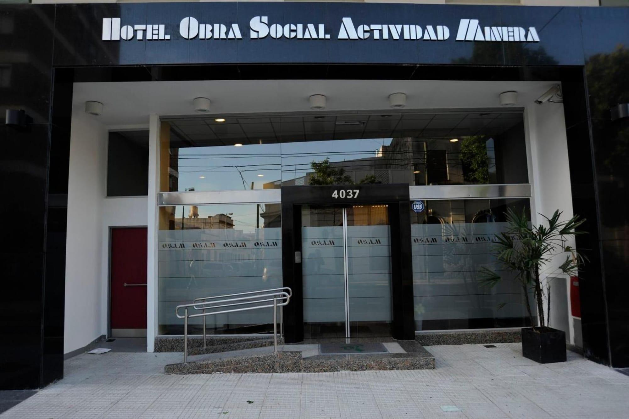 Vista Exterior Hotel Osam