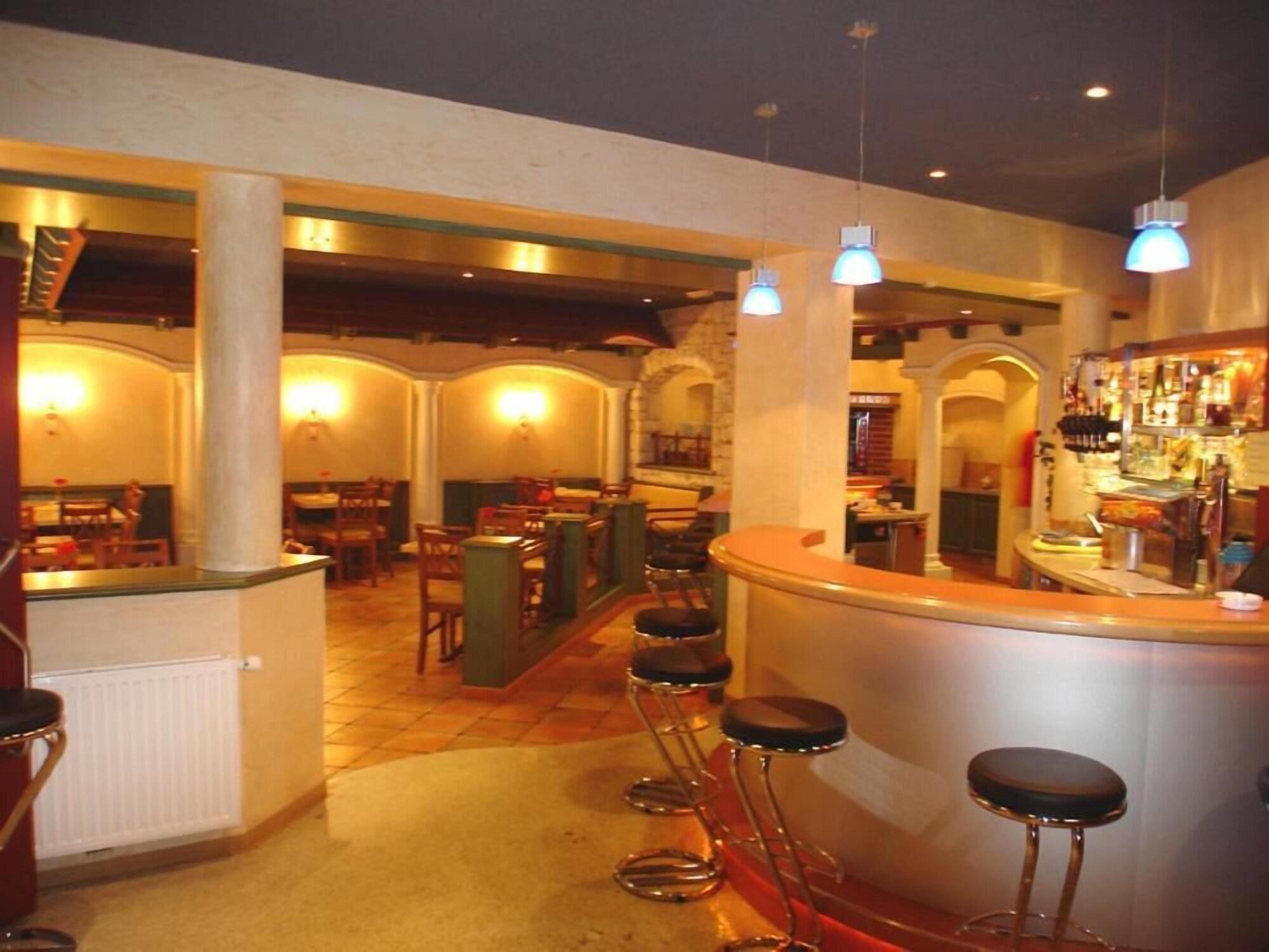 Bar/Salón Tunzendorferwirt