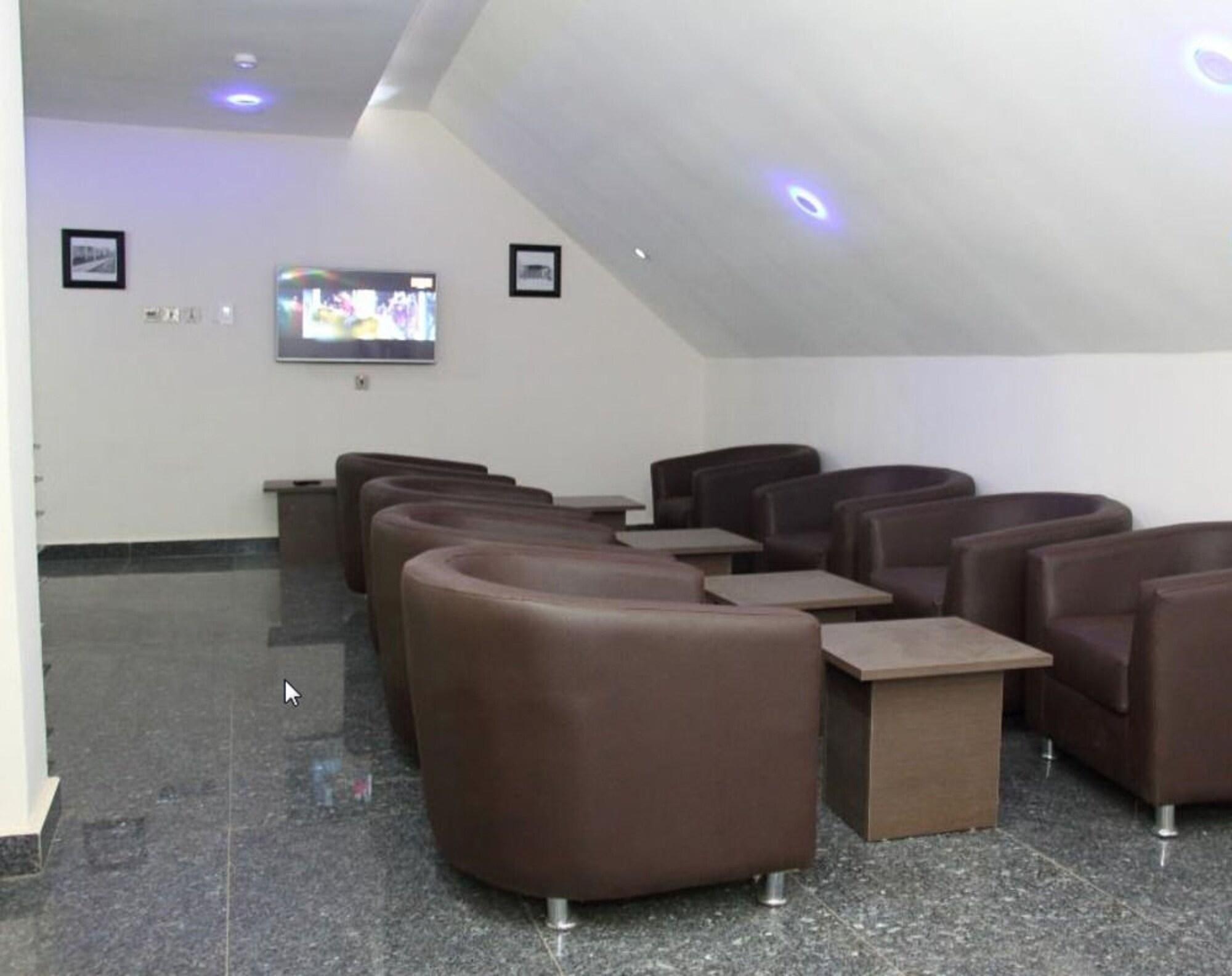 Bar/Salón O-jays Guest House