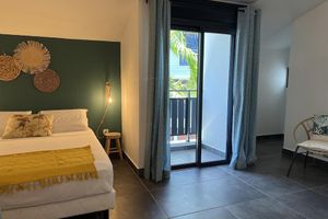 Alquiler Vacacional - Charming seafront apartment Saline Les bains Beach