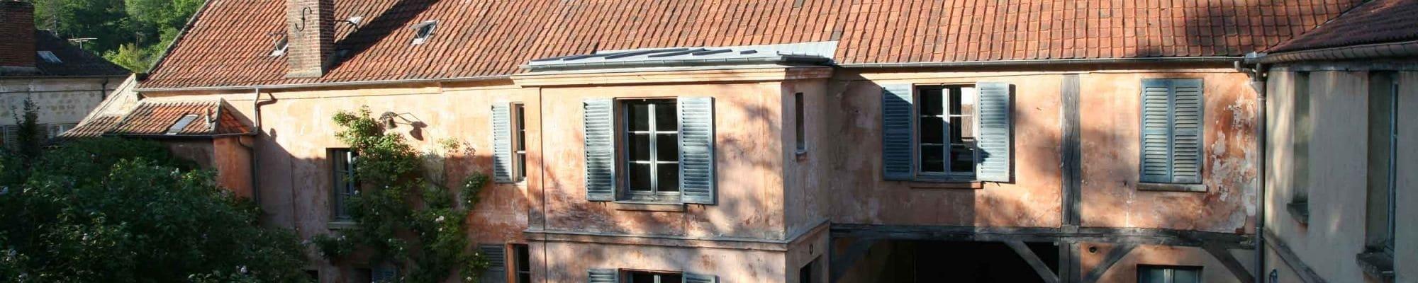 Varios Chez Jules et Léonie