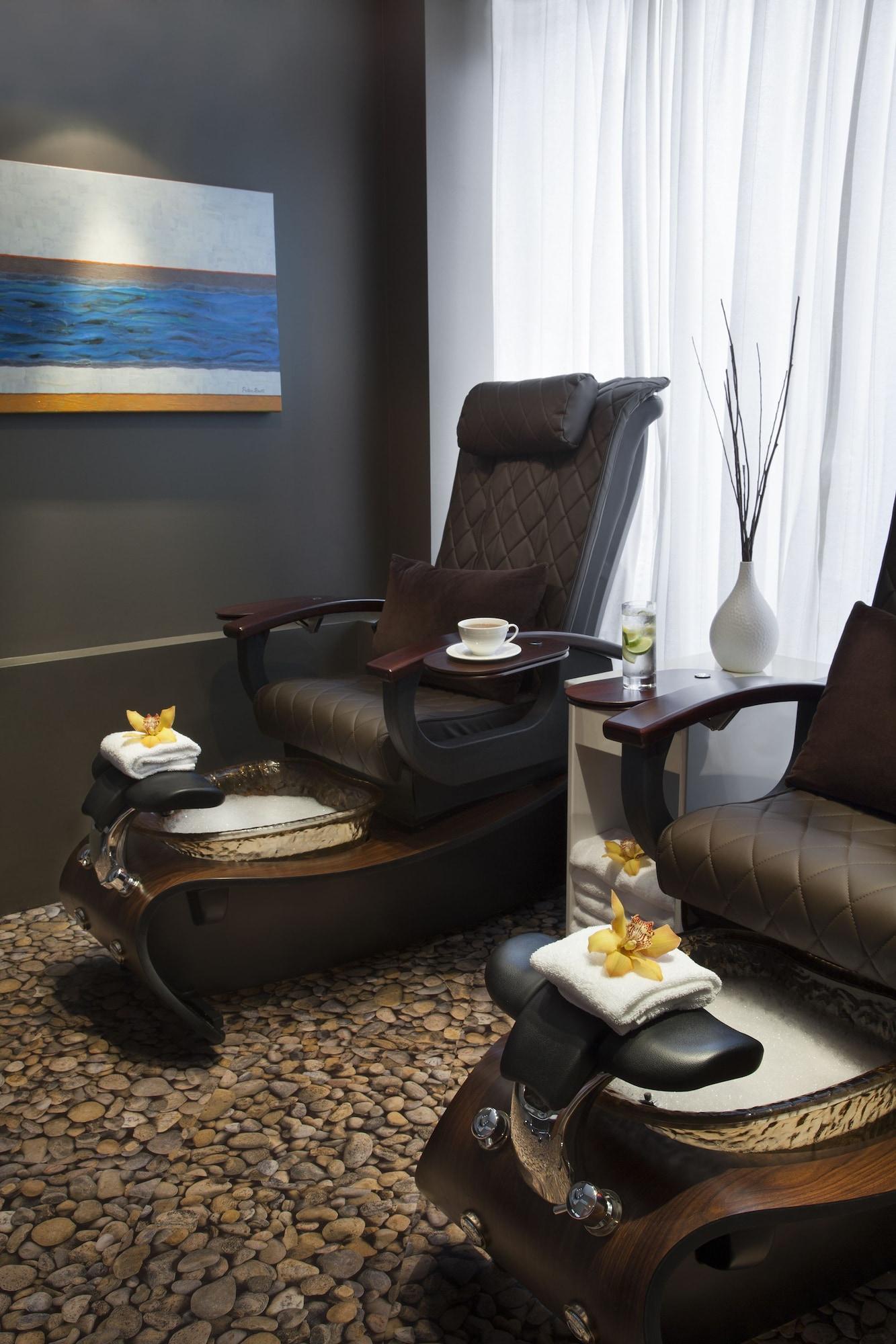 Spa InterContinental Toronto Centre by IHG