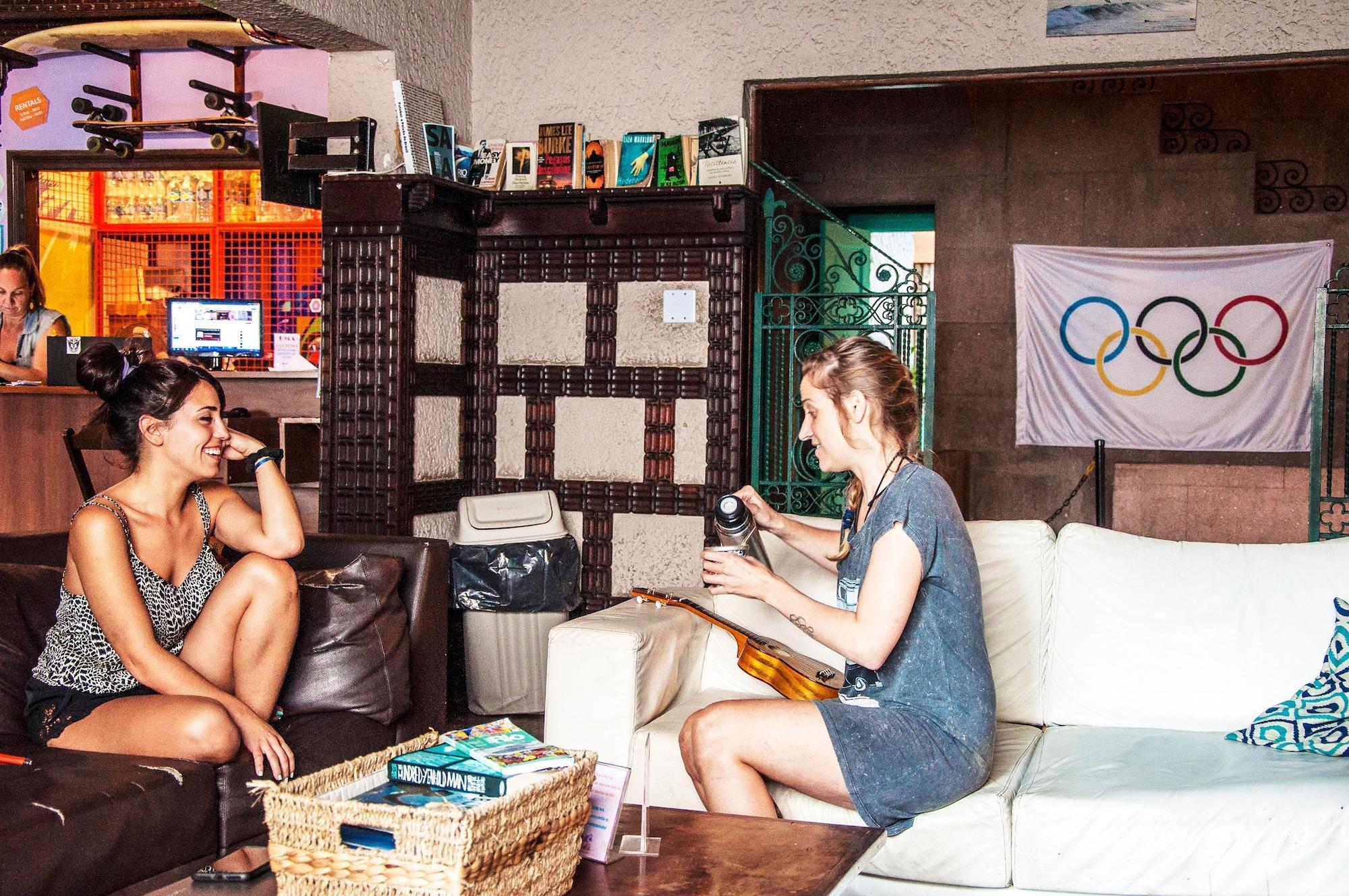 Vista Lobby Pura Vida Hostel