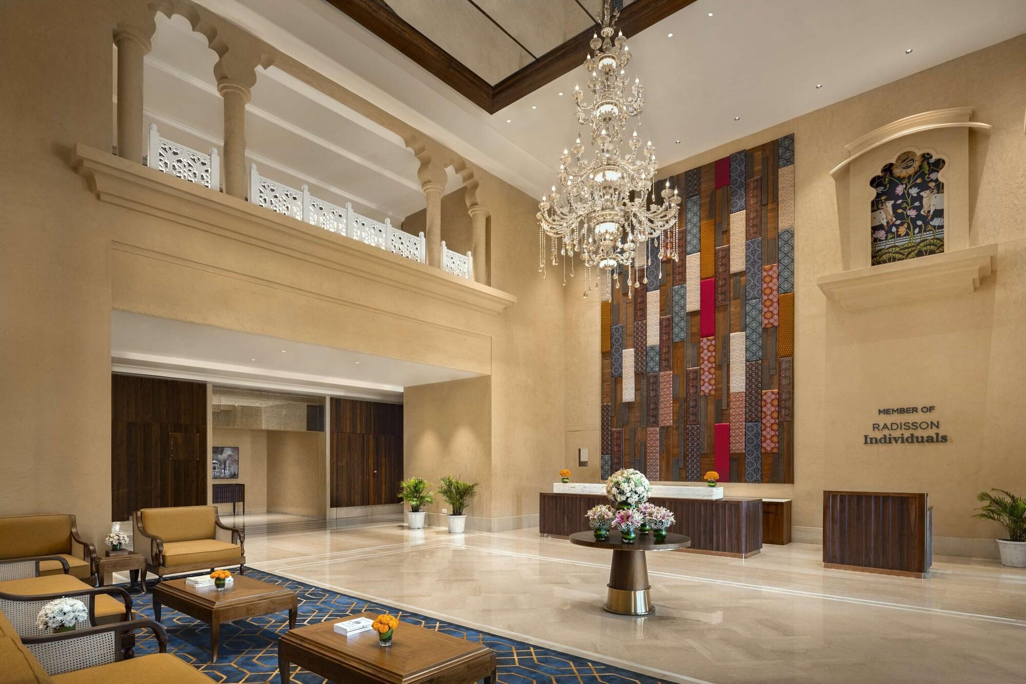 Vista Lobby Uday Palace Navsari, a member of Radisson Individuals
