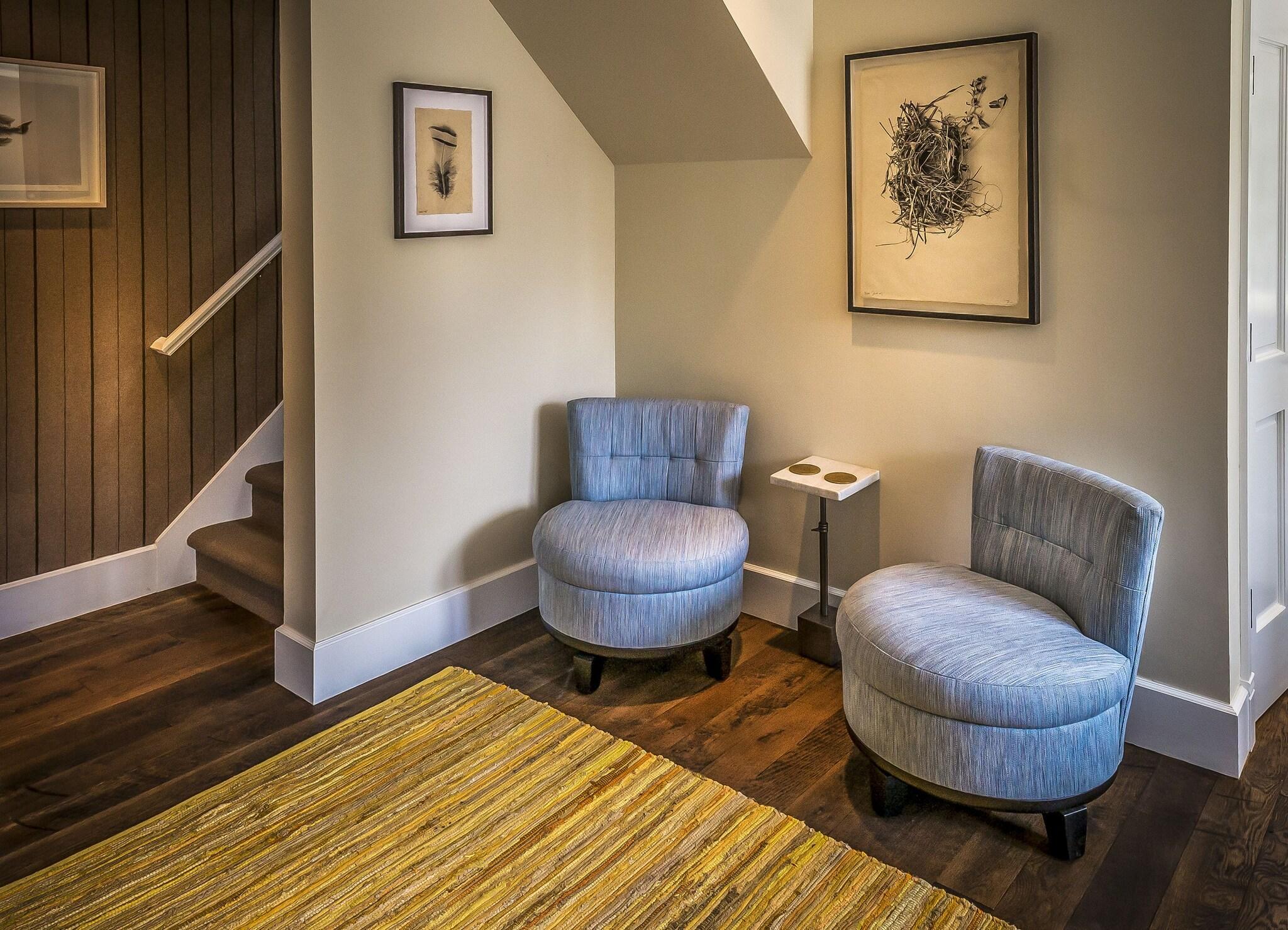 Vista Lobby Dunton Town House