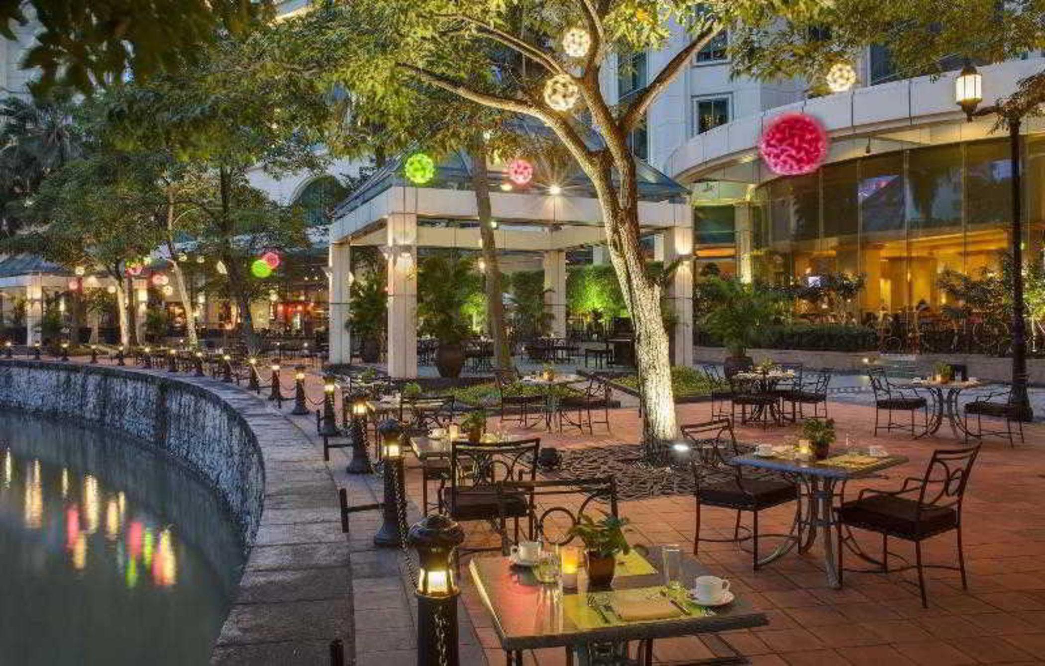 Restaurant Grand Copthorne Waterfront