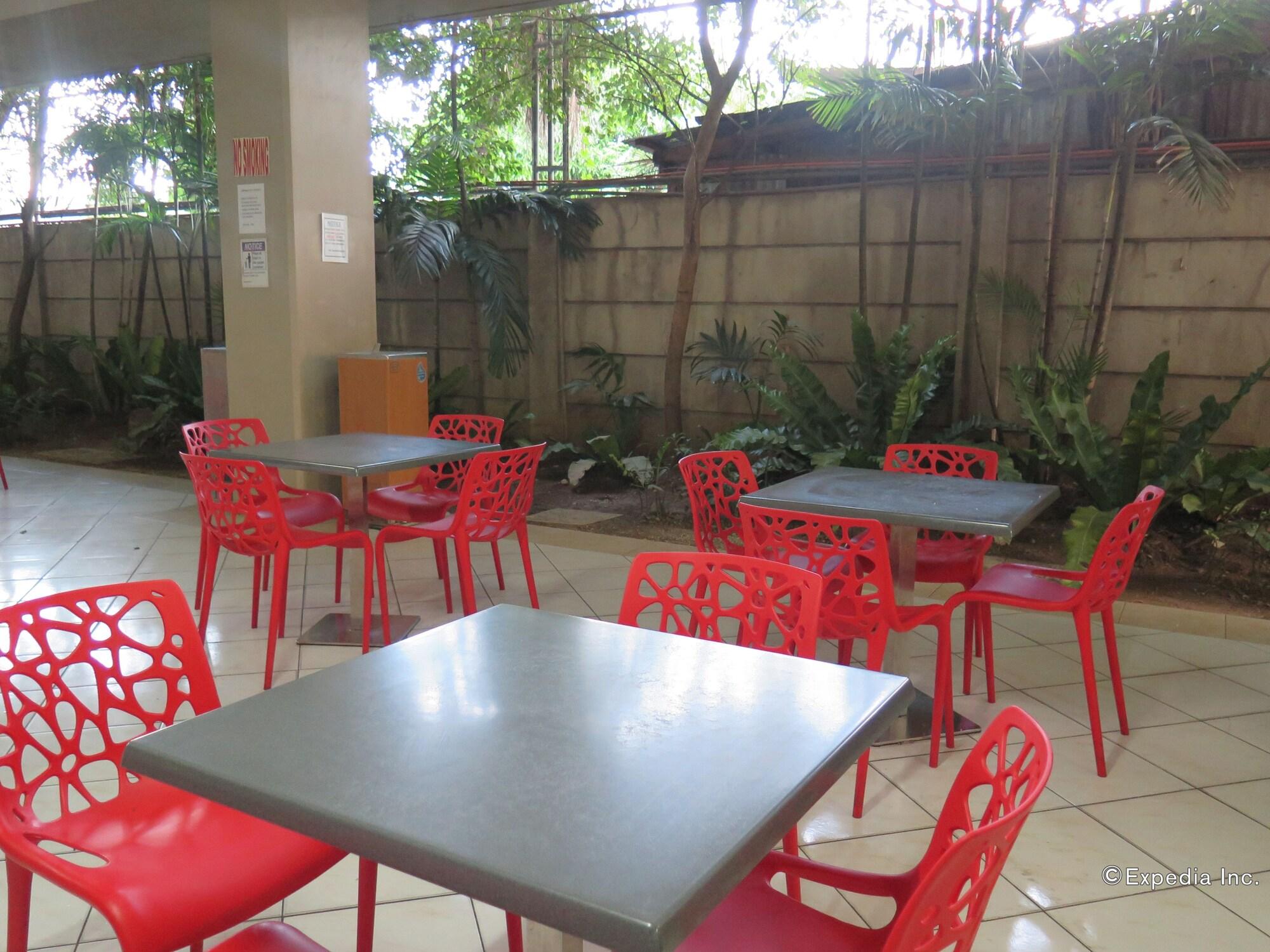 Restaurant Alicia Tower Residences - Adult Only - Hostel