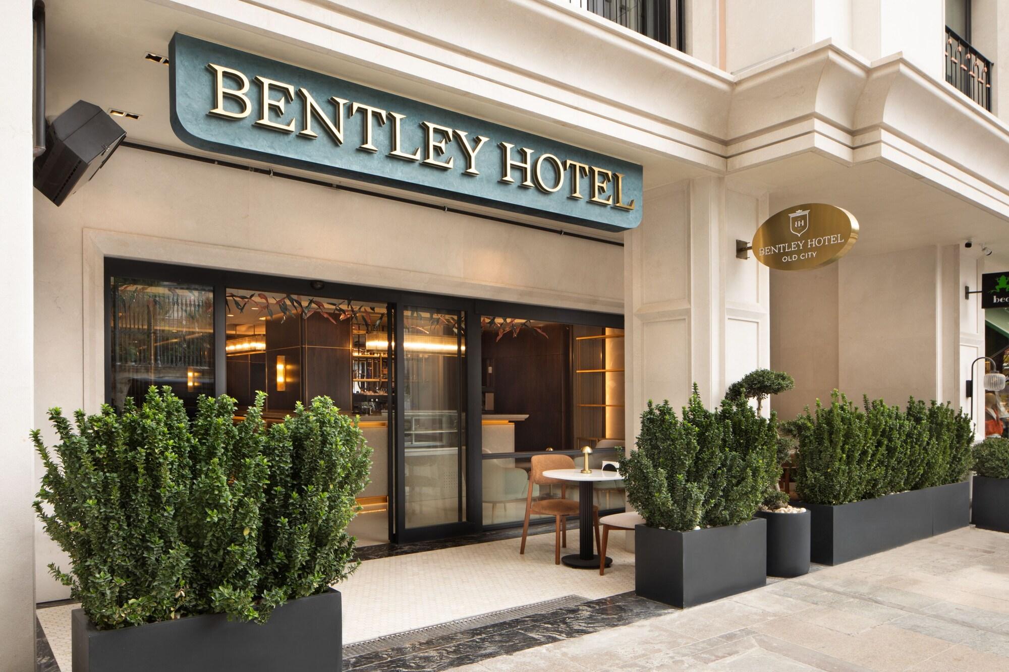 Vista Exterior Bentley Hotel Old City