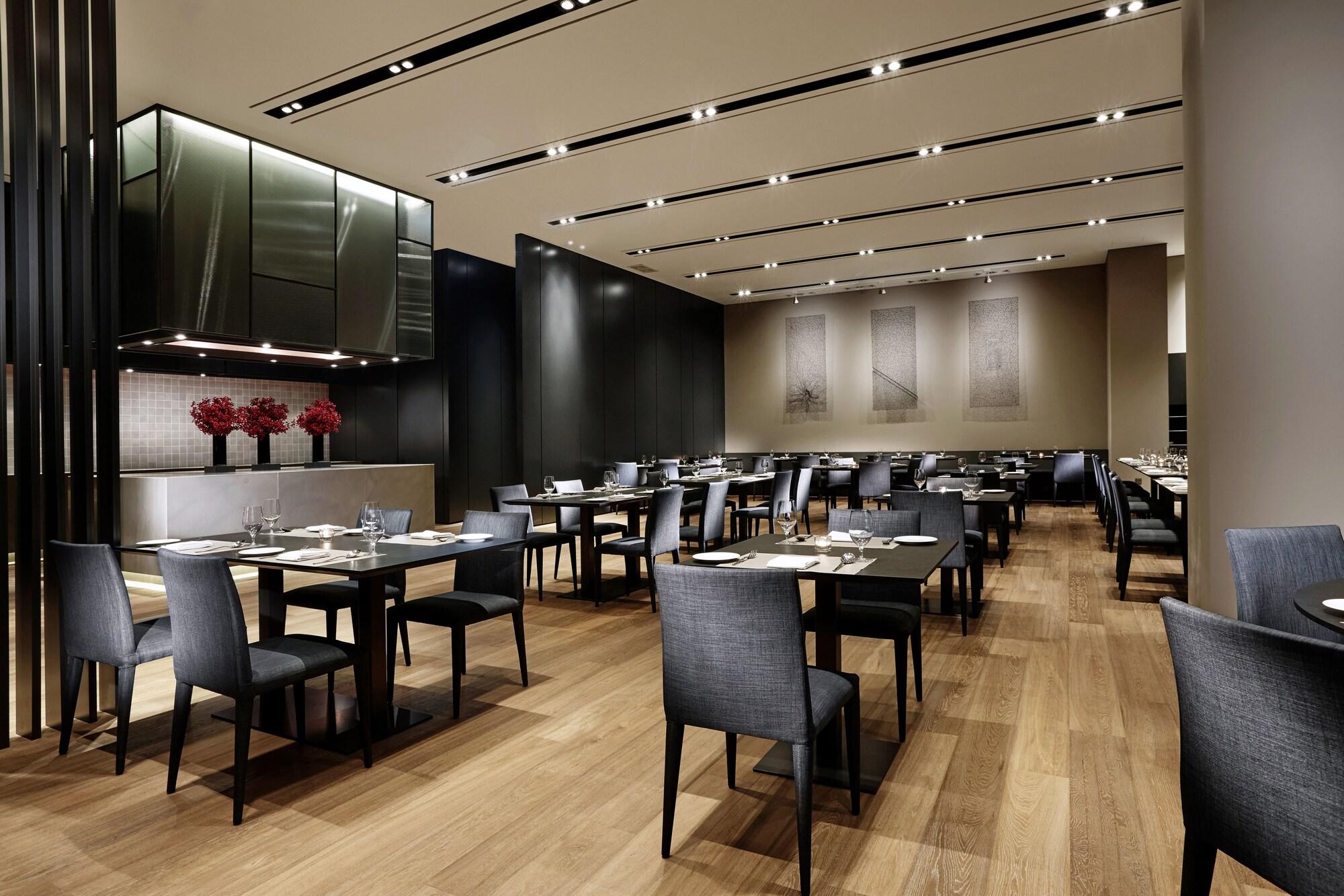 Restaurant Ramada by Wyndham Gunsan