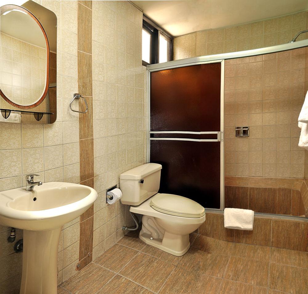 Equipamiento de Habitación Maison Plaza