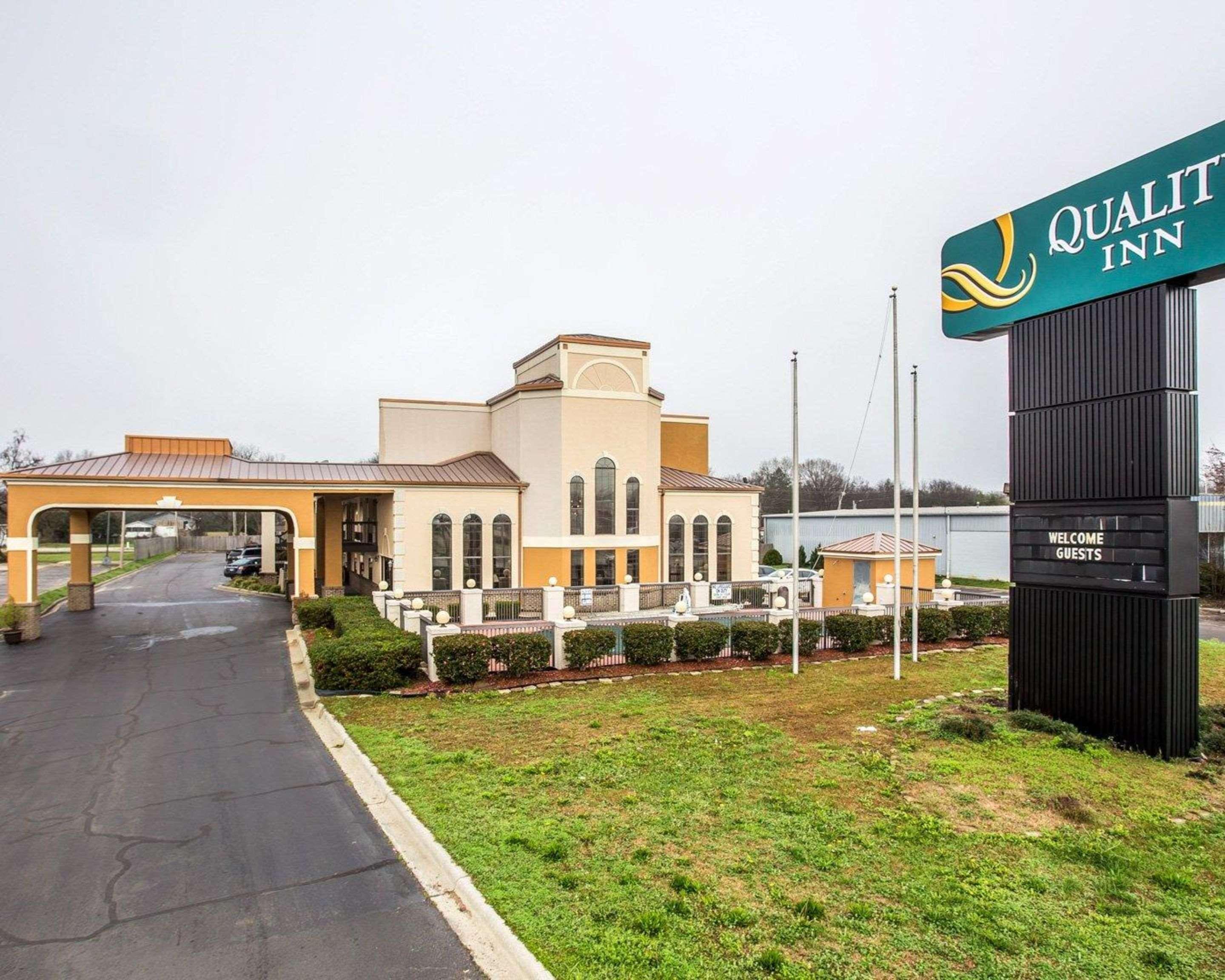 Vista Exterior Quality Inn Bennettsville