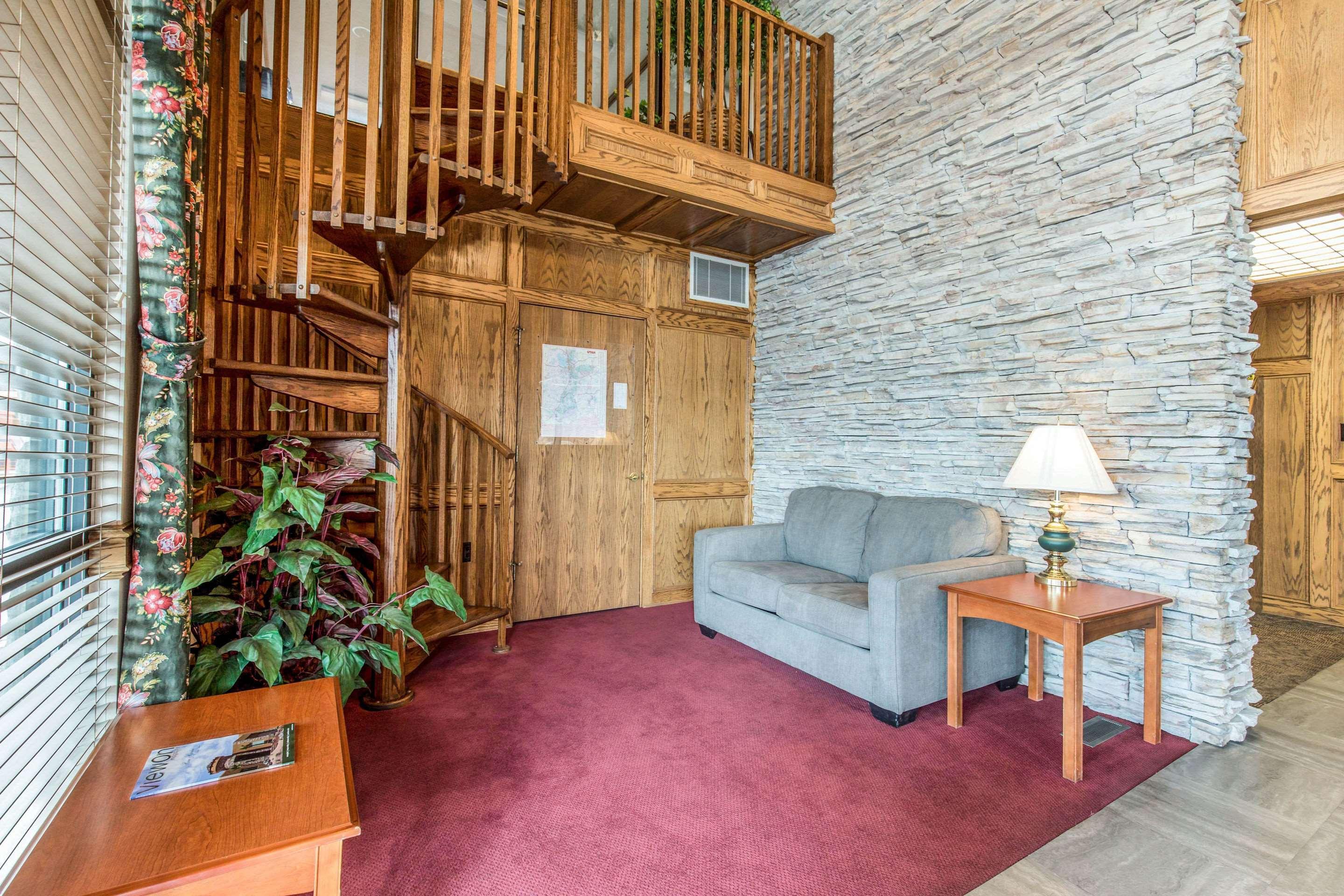 Vista Lobby Quality Inn Cedar City - University Area