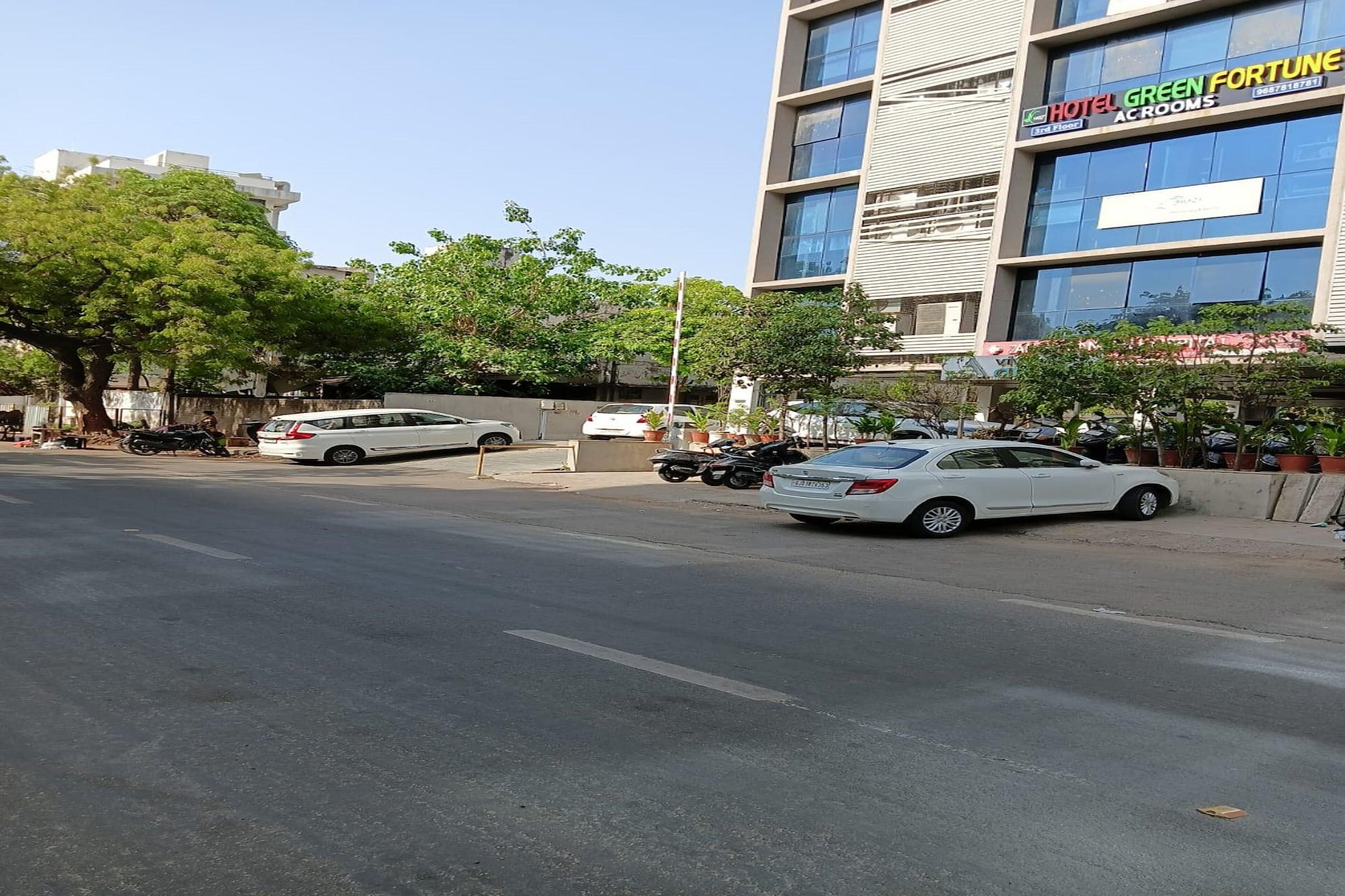 Vista Exterior Hotel Green Fortune