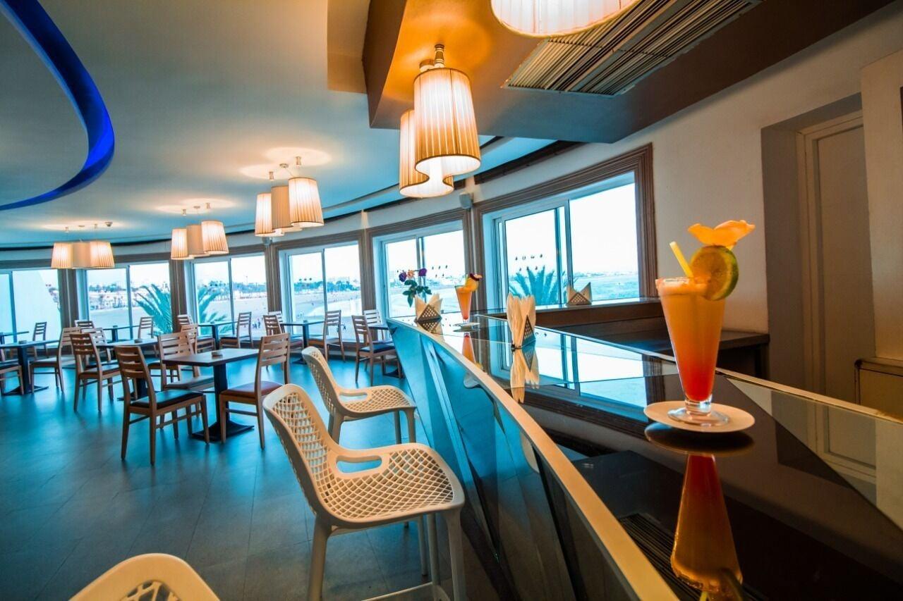 Bar/Salón Casa Mia Family Suite