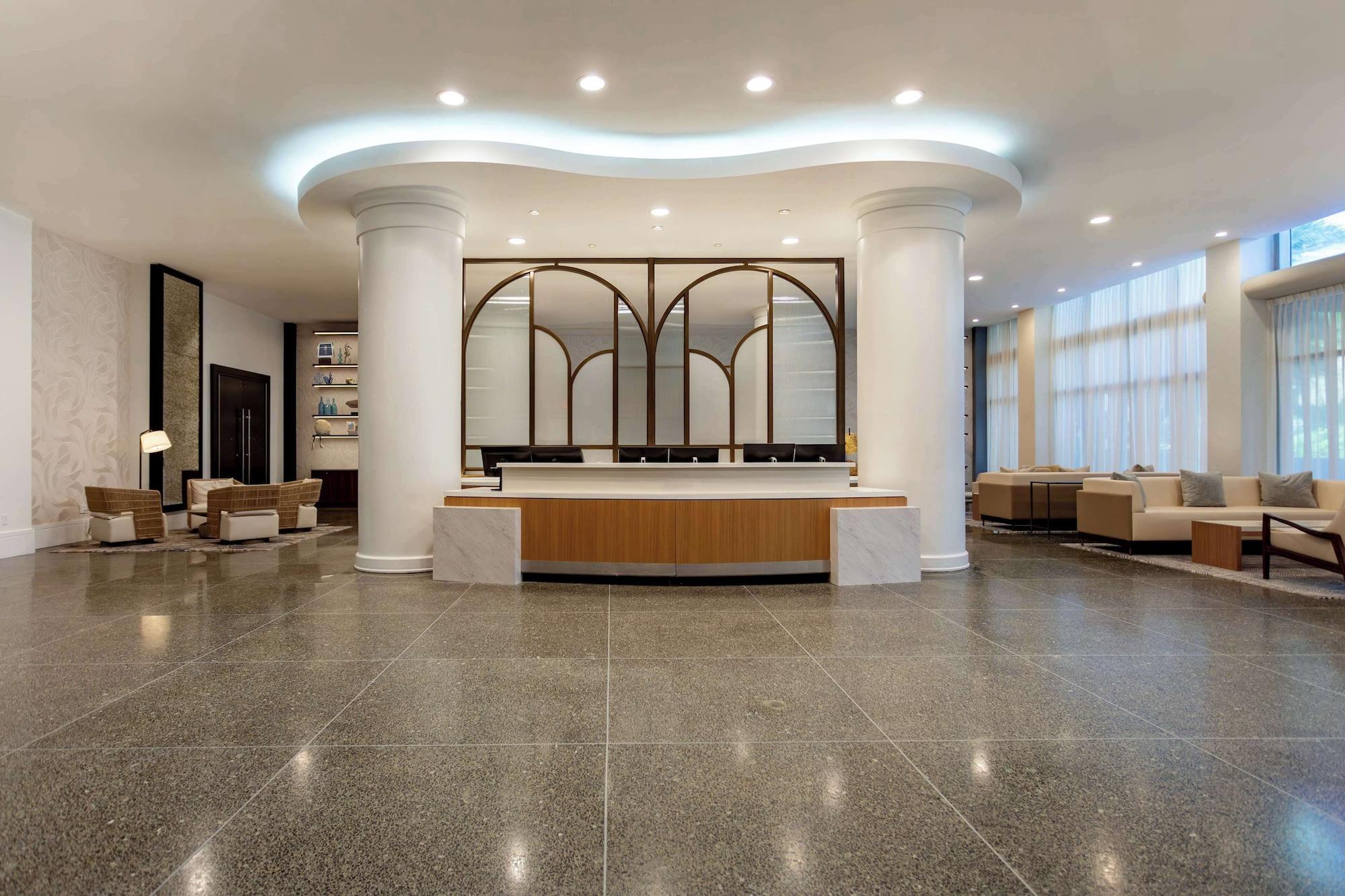 Vista Lobby Hilton Cabana Miami Beach Resort